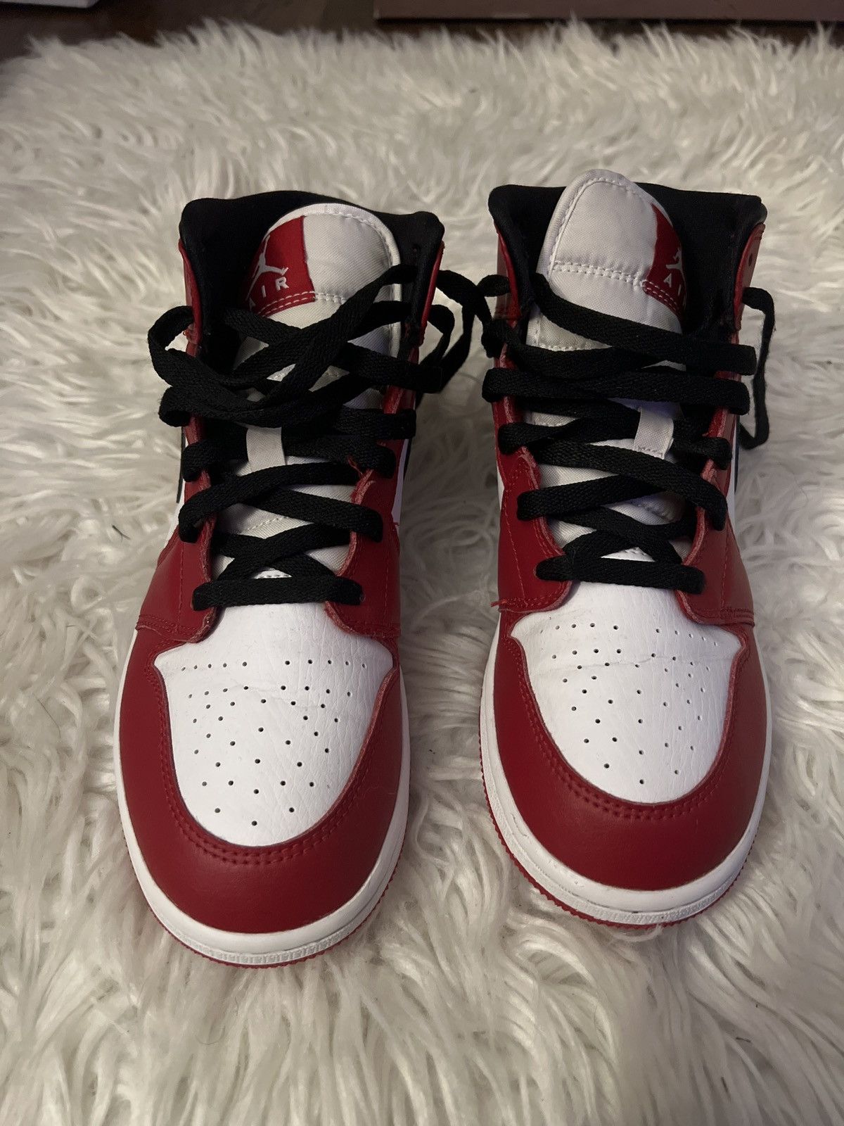 Jordan Brand Air Jordan 1 Mid Chicago Size US 7 / EU 40 - 3 Thumbnail