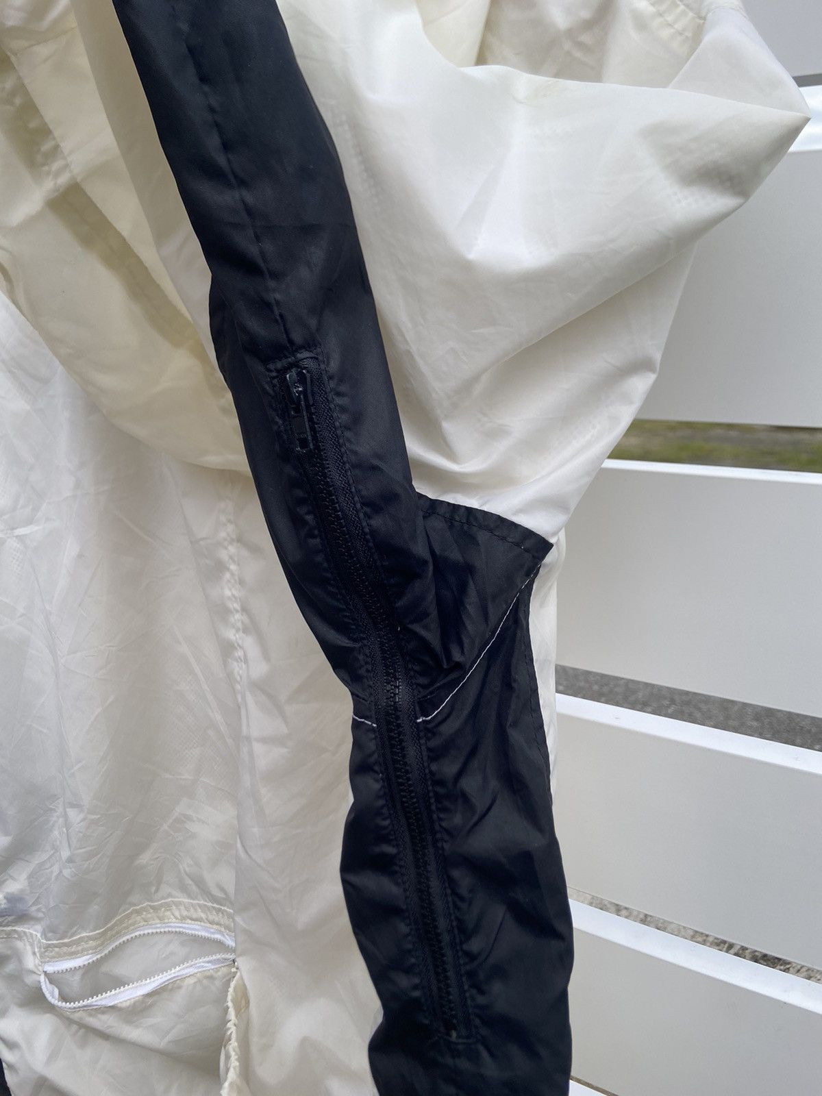 Outdoor Life Vintage DKNY USA Light Zipper Jacket Size US S / EU 44-46 / 1 - 16 Preview