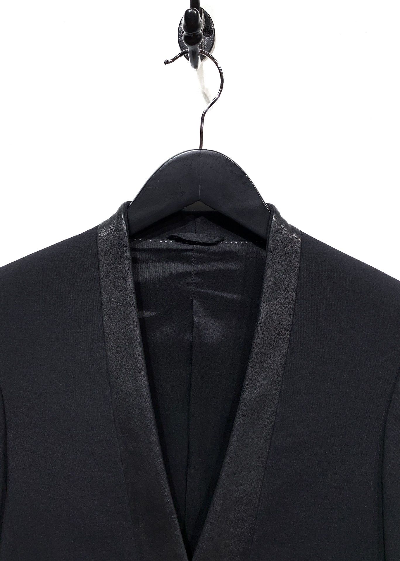 Neil Barrett Neil Barrett Leather Lapel Tuxedo Blazer Size XS / US 0-2 / IT 36-38 - 2 Thumbnail