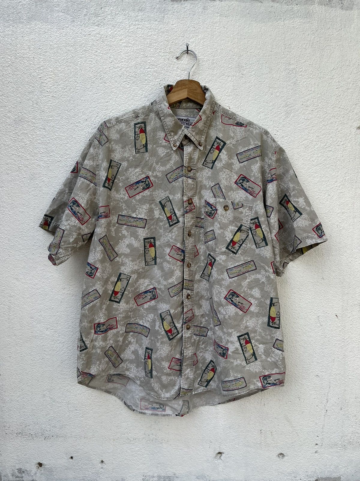 image of Vintage x Wrangler Rugged Wear Fullprint Shirt in Grey/Fullprint, Men's (Size XL)