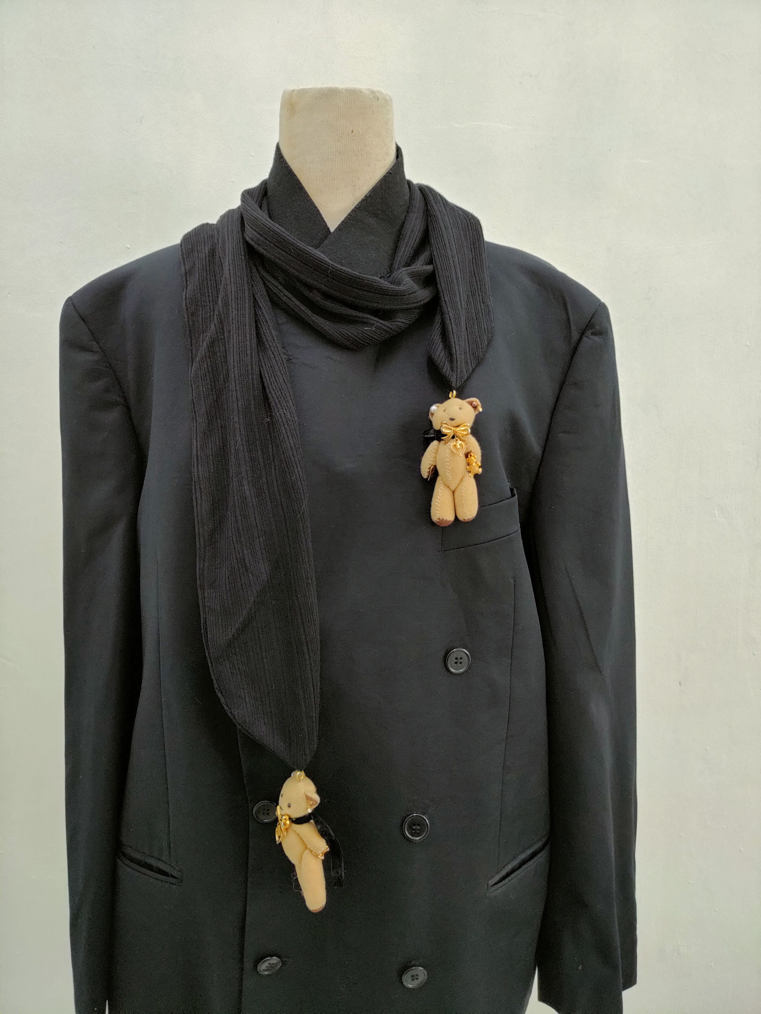 Long Scarf With Bear