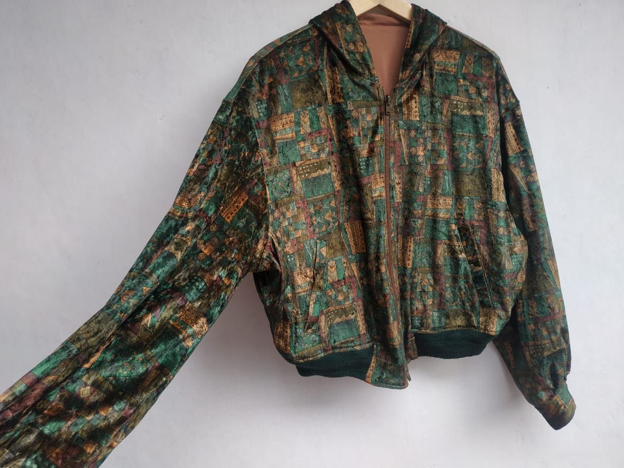 Issey Miyake Fit S to M, 90'S Tete Homme Reversible Velvet Jacket Size US M / EU 48-50 / 2 - 14 Thumbnail