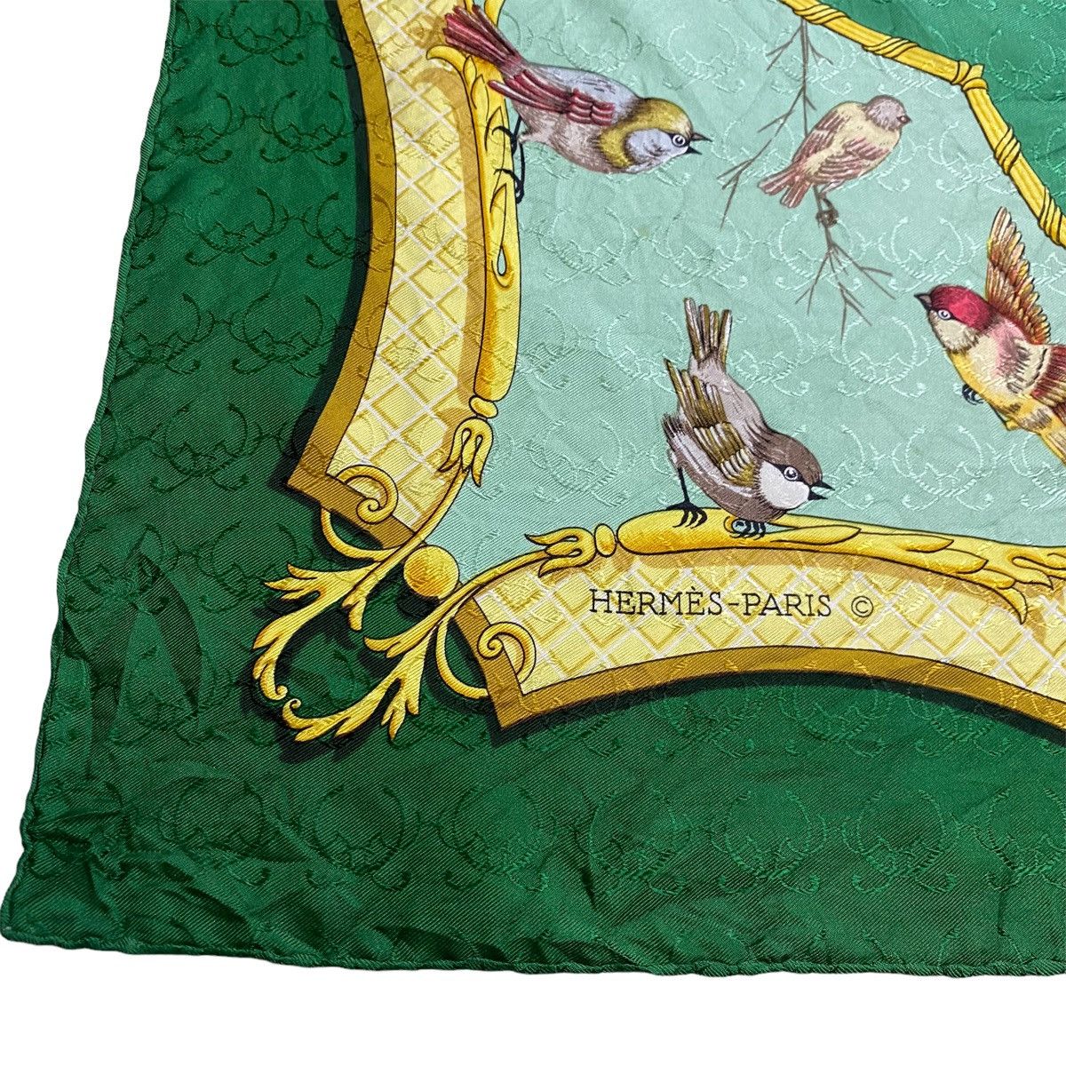 Hermes Hermes vintage distressed scarves Size ONE SIZE - 7 Thumbnail