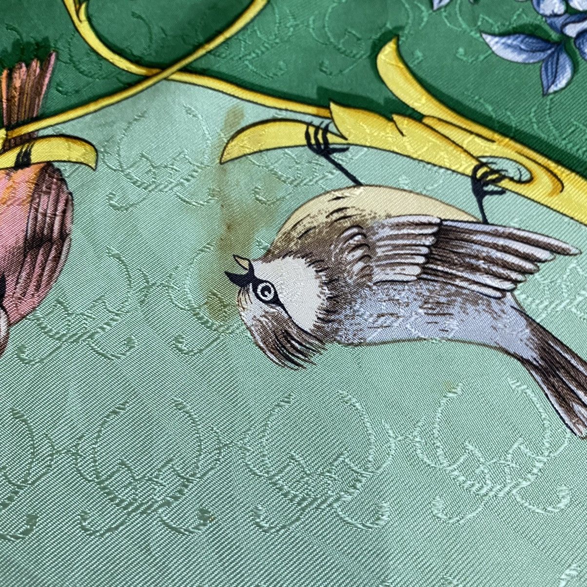 Hermes Hermes vintage distressed scarves Size ONE SIZE - 16 Thumbnail