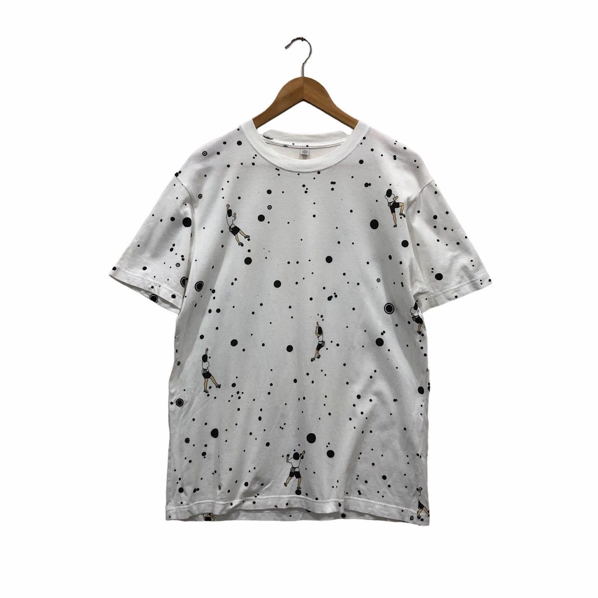 Uniqlo Art Design T Shirt