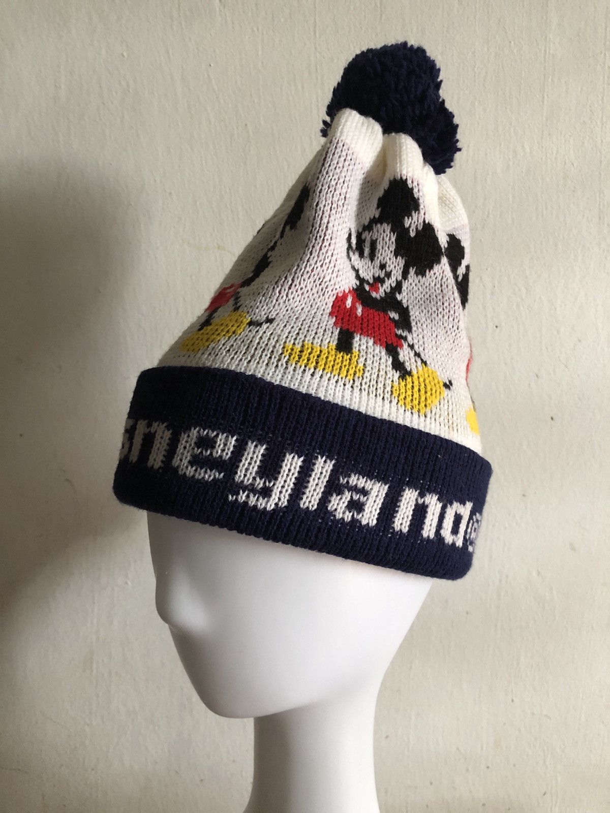 Disney × Japanese Brand × Mickey Mouse TOKYO DISNEYLAND MICKEY MOUSE BEANIE SNOW CAP HAT Size ONE SIZE - 1 Thumbnail