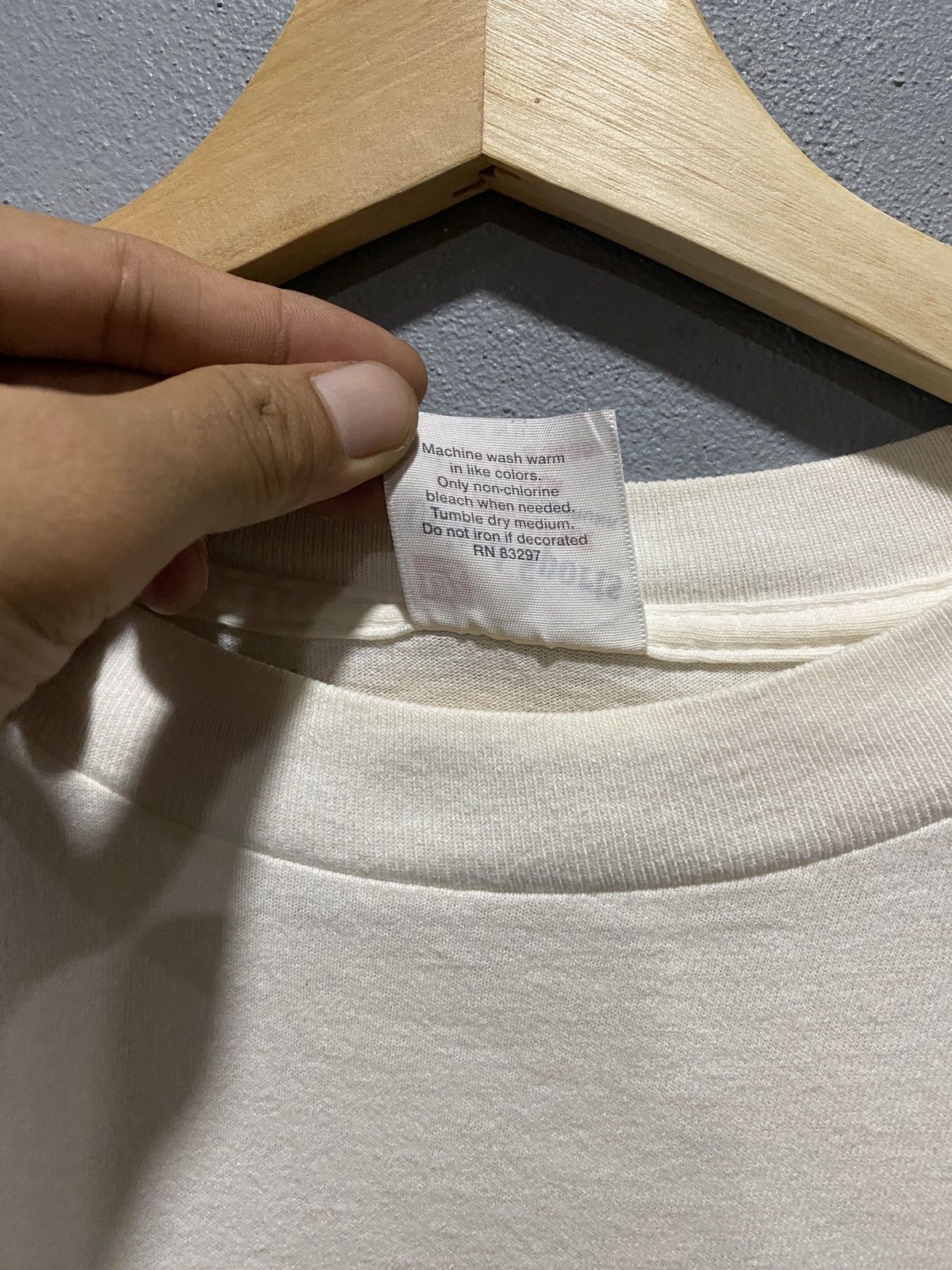 Vintage VINTAGE FUCK TEE Size US S / EU 44-46 / 1 - 7 Thumbnail