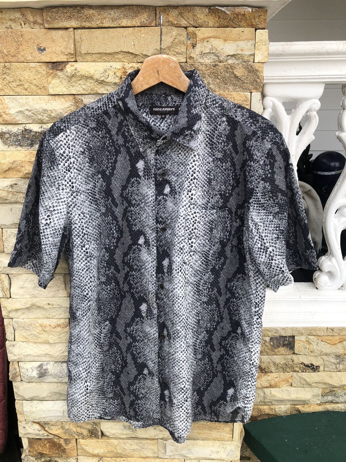 Japanese Brand Rare🔥Hideaways Nicole Snake Skin Design Shirt Button up Size US M / EU 48-50 / 2 - 2 Thumbnail
