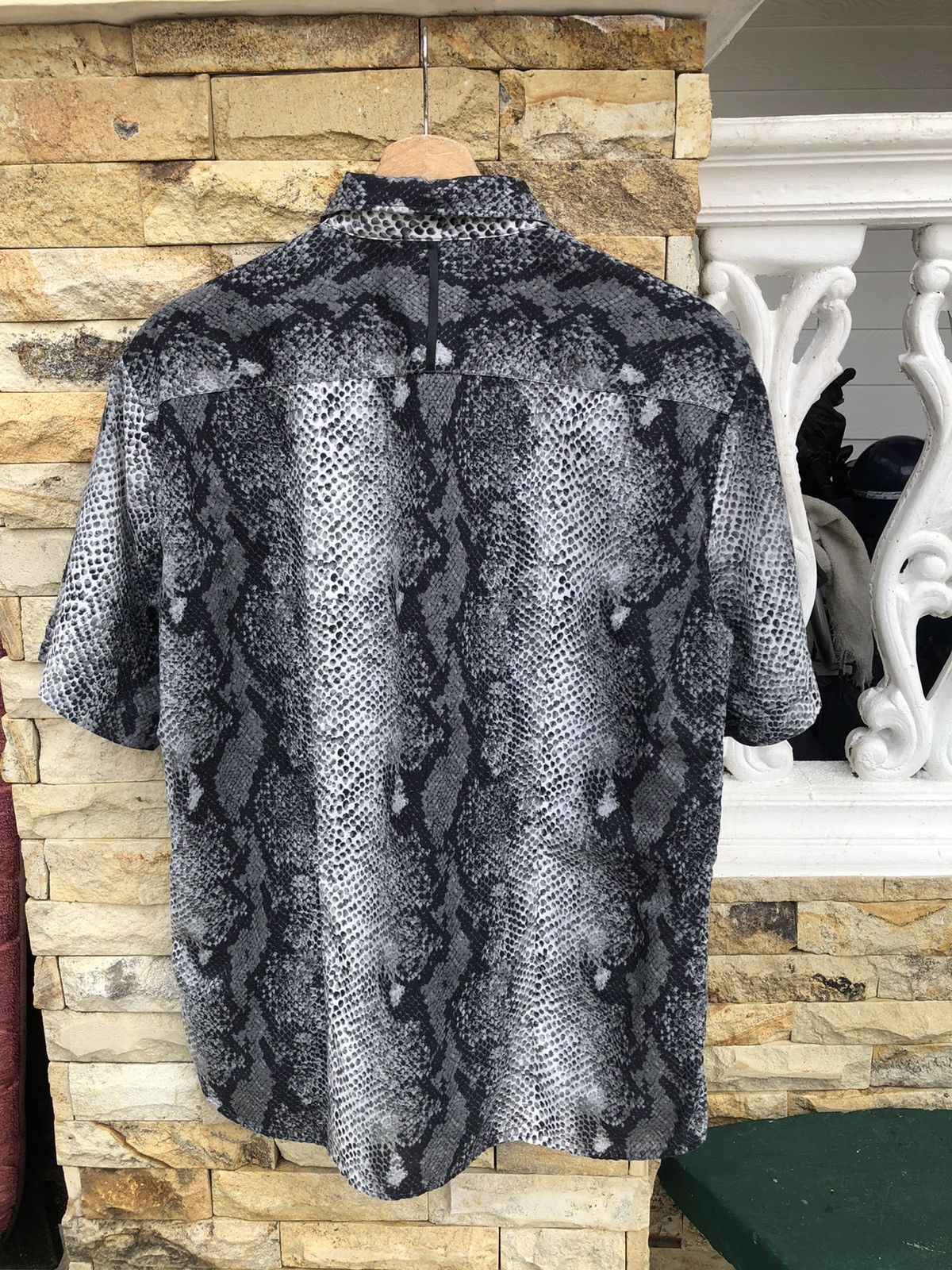 Japanese Brand Rare🔥Hideaways Nicole Snake Skin Design Shirt Button up Size US M / EU 48-50 / 2 - 4 Thumbnail