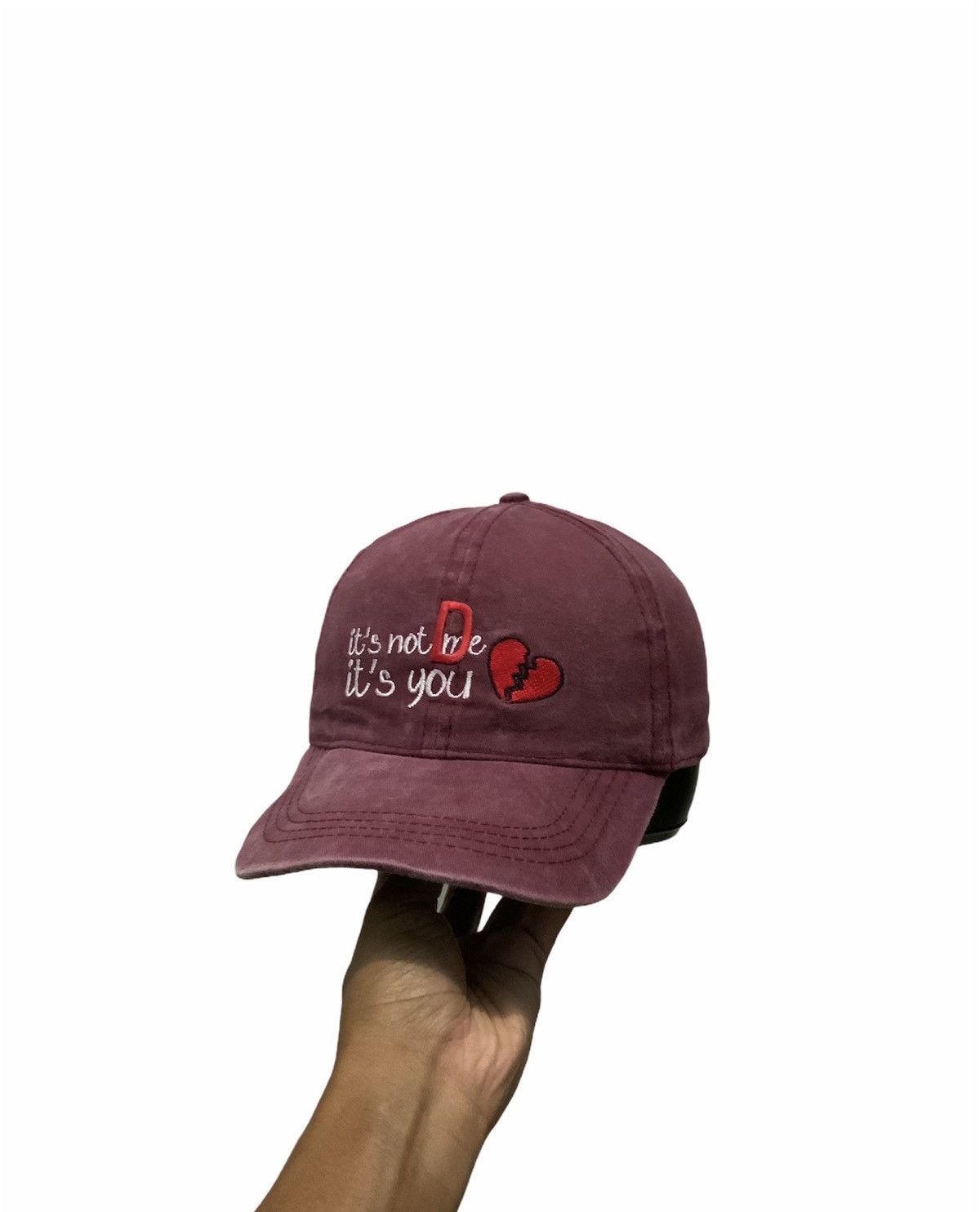 If Six Was Nine Its not me Its you Maroon Hat Size ONE SIZE - 2 Thumbnail