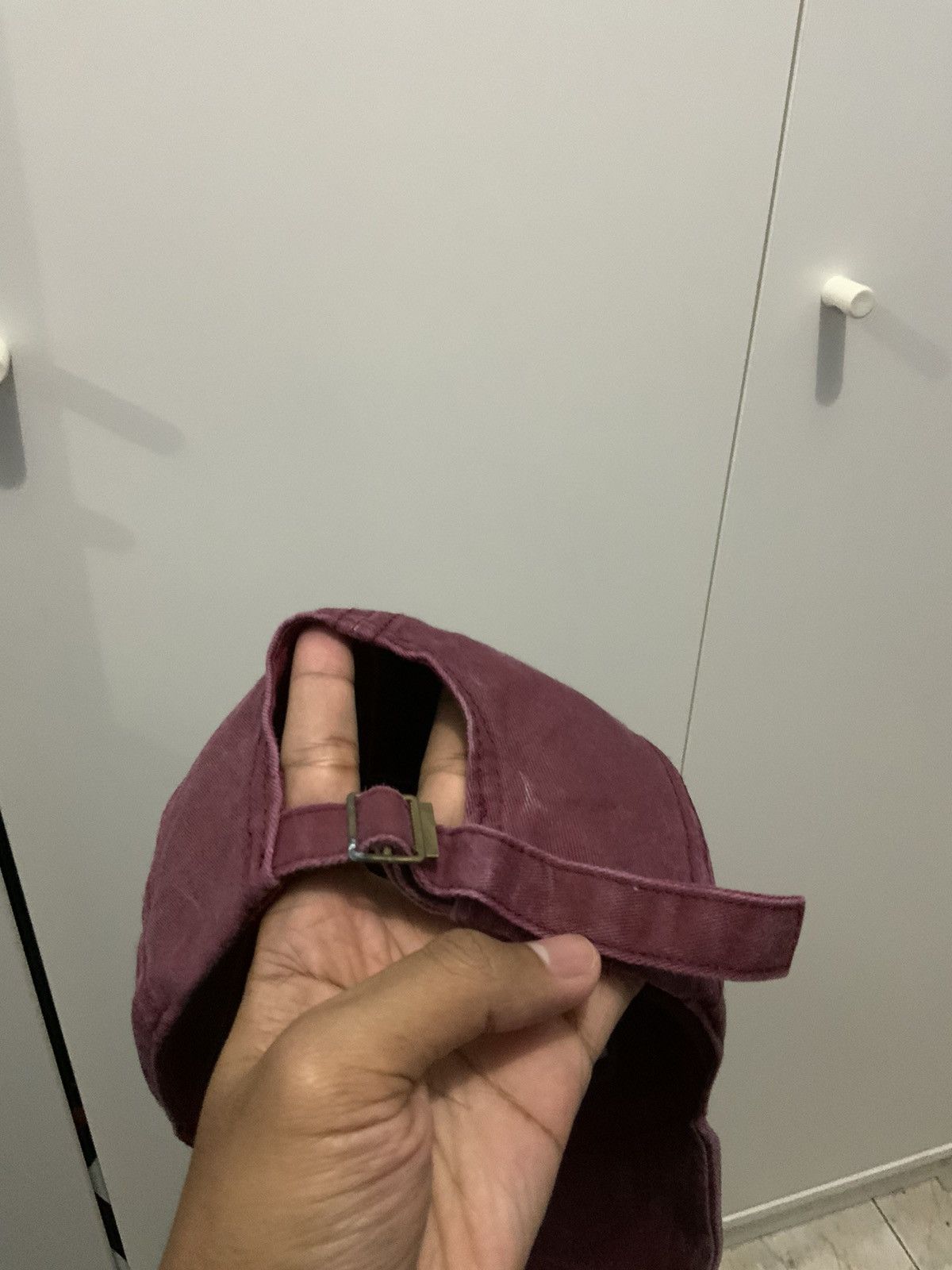 If Six Was Nine Its not me Its you Maroon Hat Size ONE SIZE - 13 Thumbnail