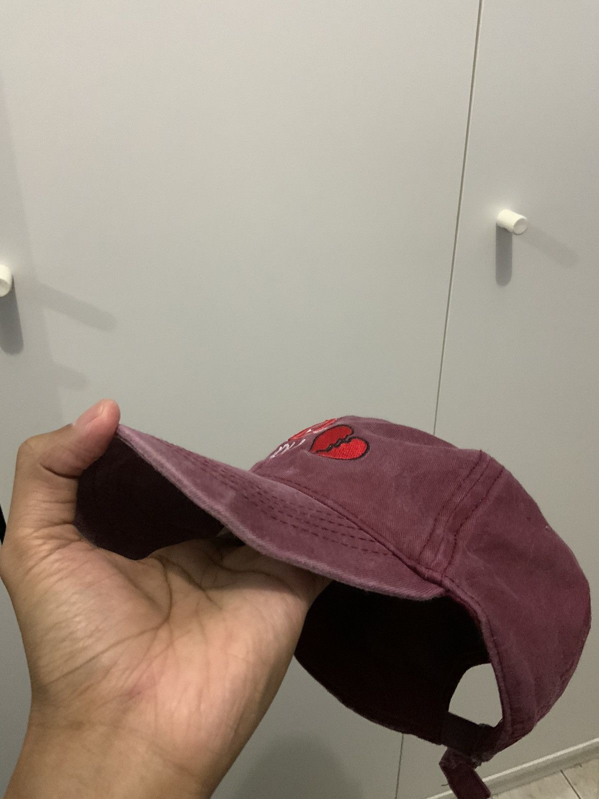 If Six Was Nine Its not me Its you Maroon Hat Size ONE SIZE - 10 Thumbnail