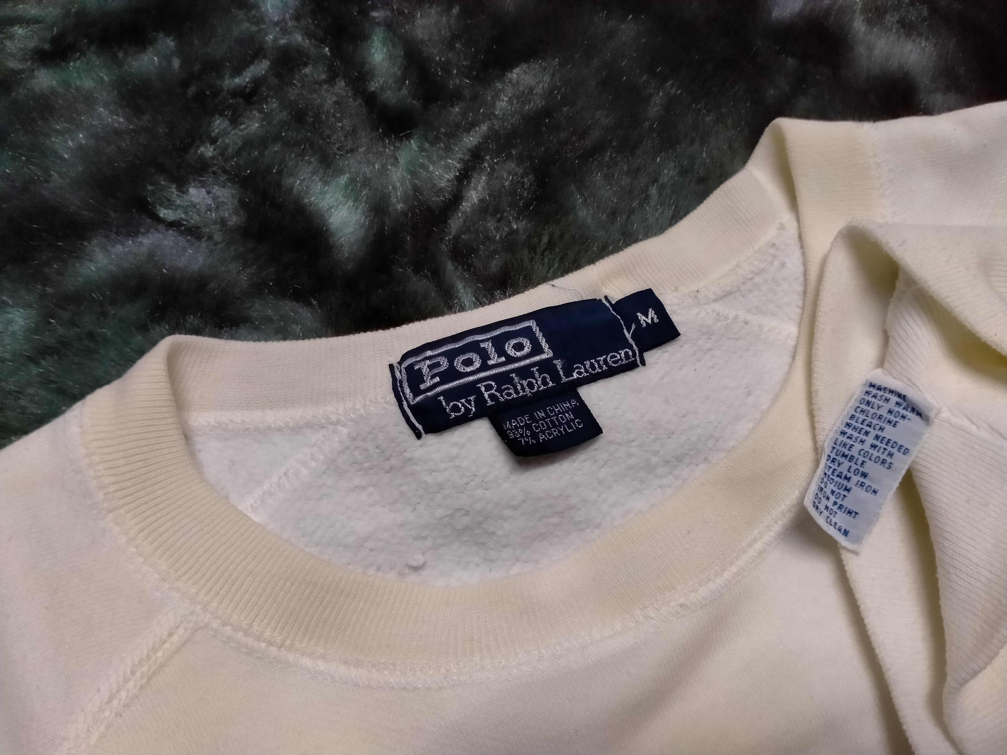 Polo Ralph Lauren Vintage Distressed Polo Bear Sweatshirt by Raplh Lauren Size US M / EU 48-50 / 2 - 5 Thumbnail