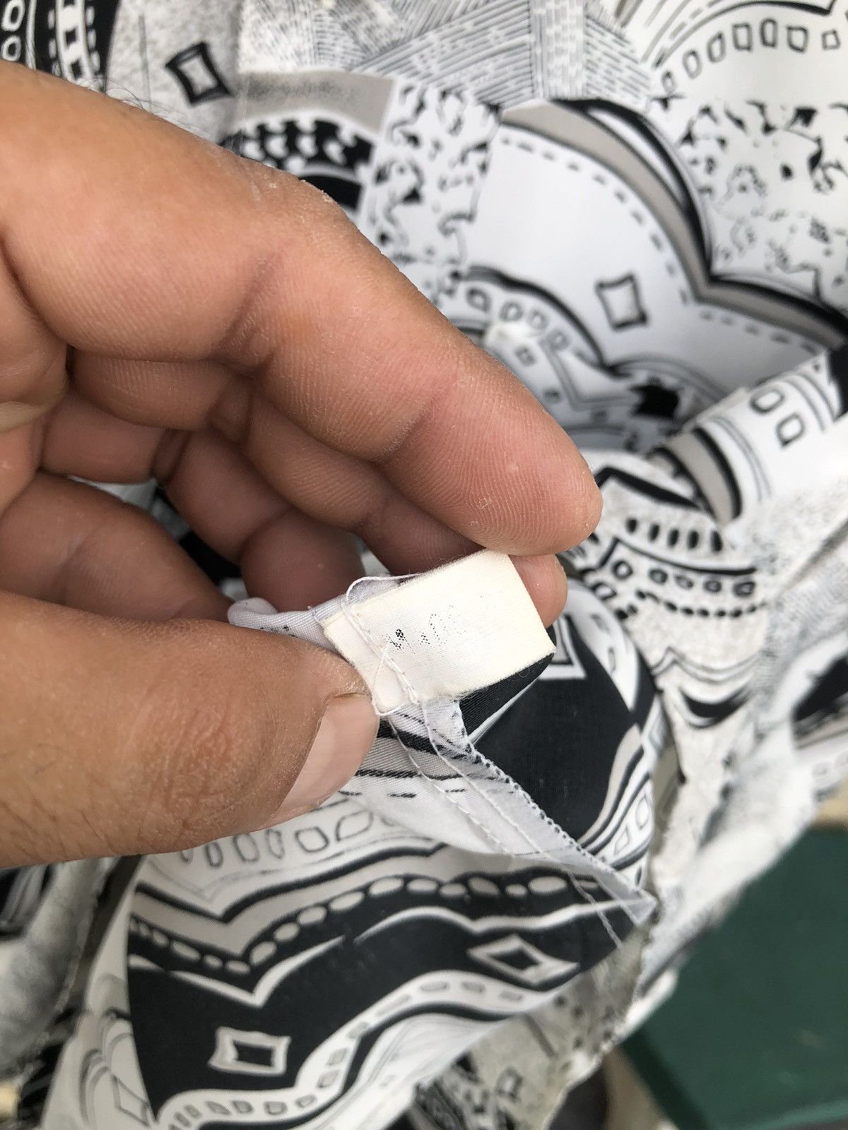 Japanese Brand Last Drop🔥Rare🔥Vintage Japanese Silk Shirt Button up Size US L / EU 52-54 / 3 - 5 Thumbnail