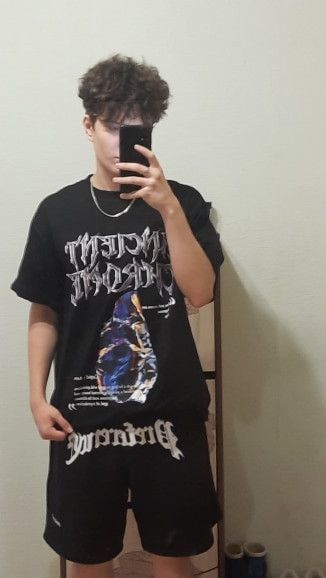 Japanese Brand Short Sleeve T Shirt Size US L / EU 52-54 / 3 - 4 Thumbnail