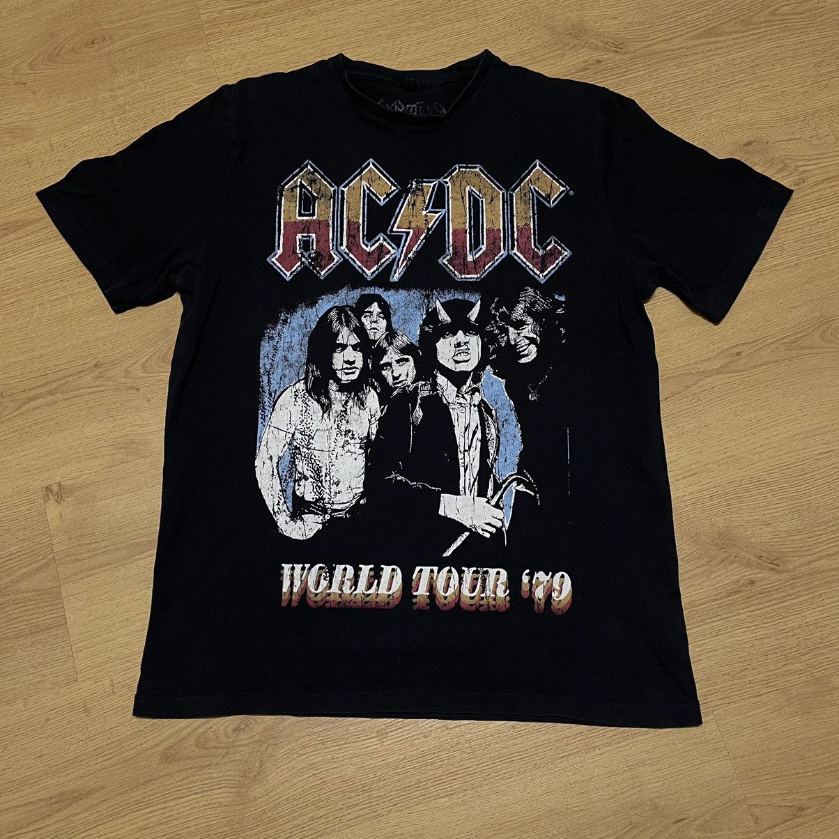 Vintage Vintage AC/DC World Tour 1979 T Shirt | Grailed