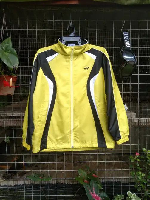 Vintage YONEX Badminton Heat Capsule Small Logo Windbreaker