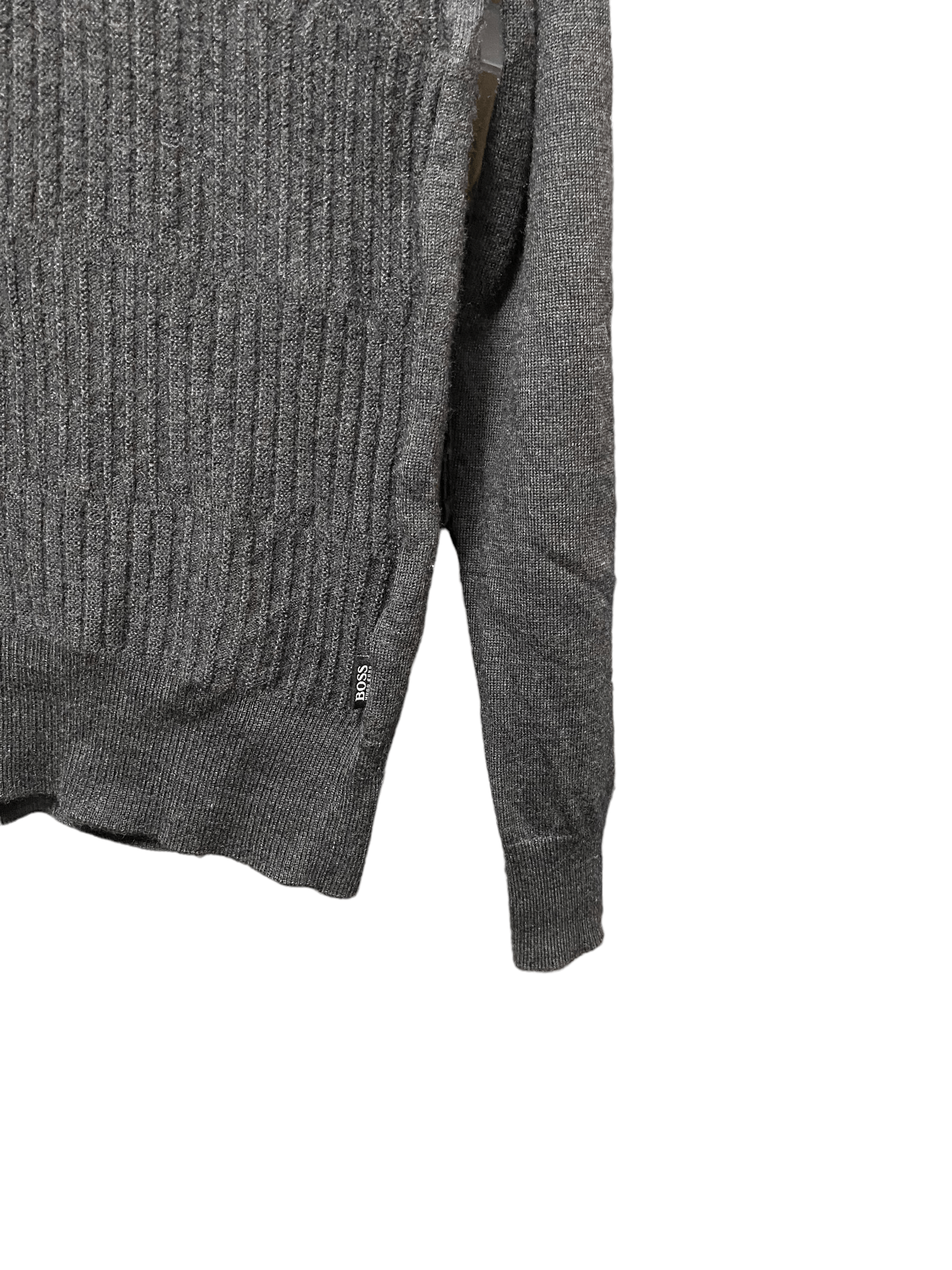 Hugo Boss Slim fit, 100% merino wool jumper, size M Size US M / EU 48-50 / 2 - 3 Thumbnail