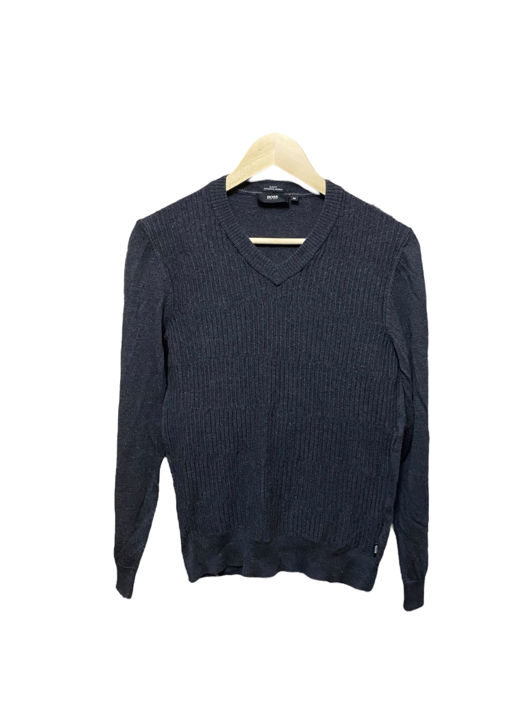 Hugo Boss Slim fit, 100% merino wool jumper, size M Size US M / EU 48-50 / 2 - 1 Thumbnail
