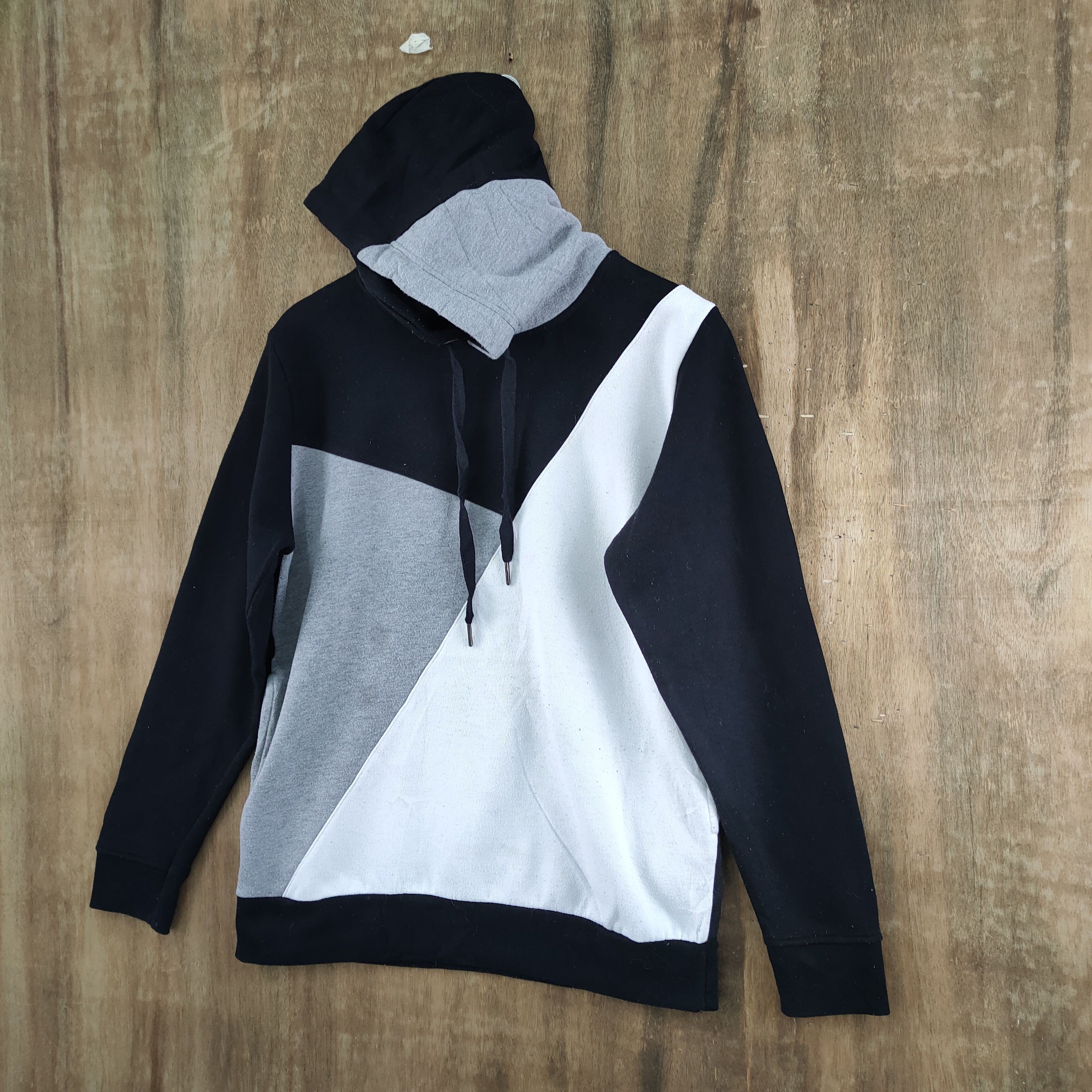 Cross Colours × Japanese Brand BROWNY BLACK WHITE SWEATSHIRT HOODIES Size US L / EU 52-54 / 3 - 11 Thumbnail