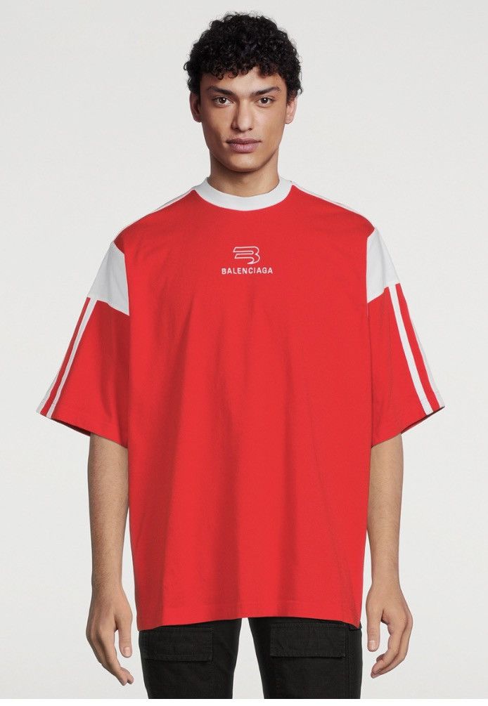 Balenciaga Balenciaga oversized red jersey T shirt | Grailed