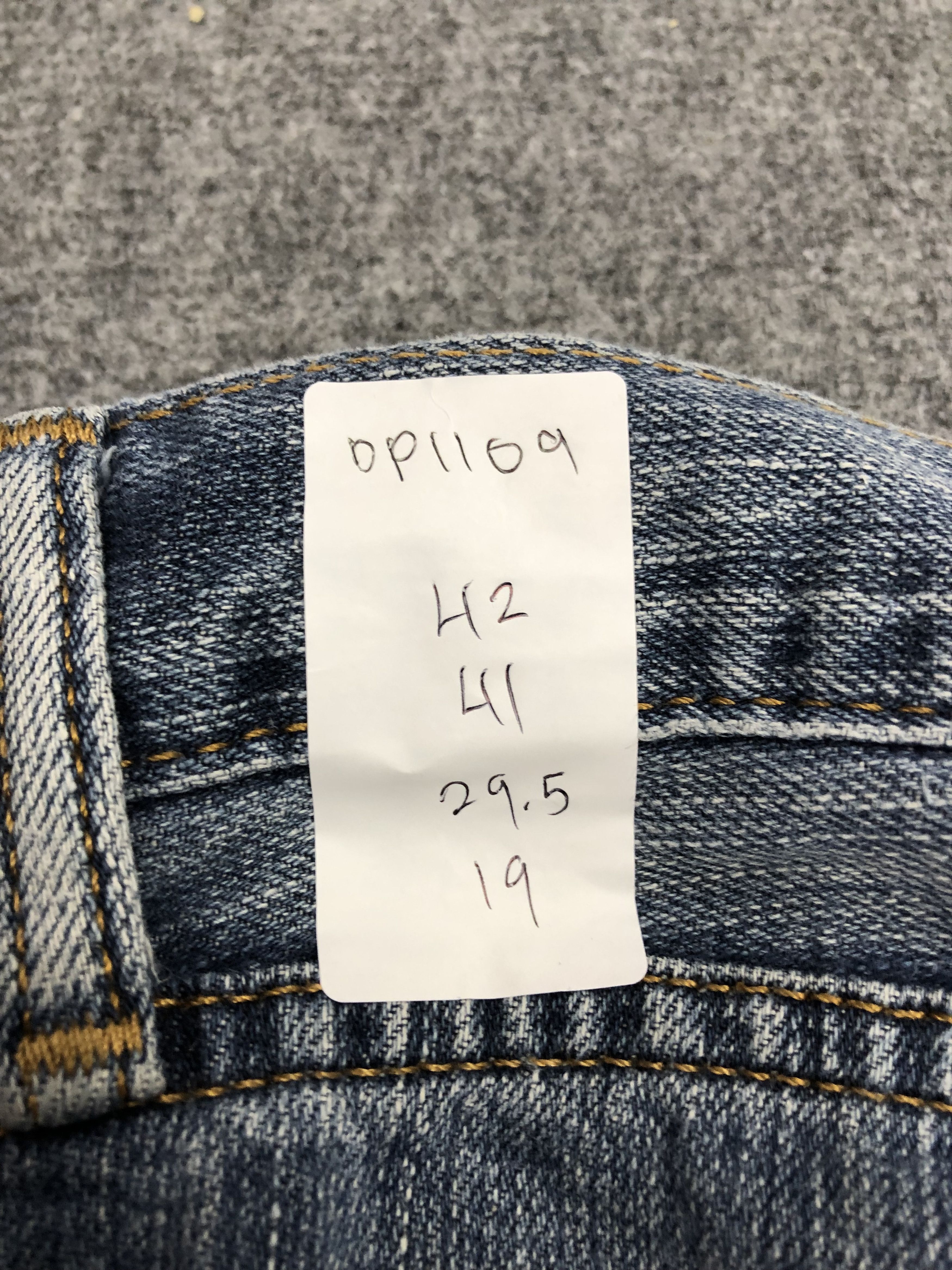 Levi's Vintage Levis 559 Jeans oversized DP1109 Size US 42 / EU 58 - 12 Thumbnail