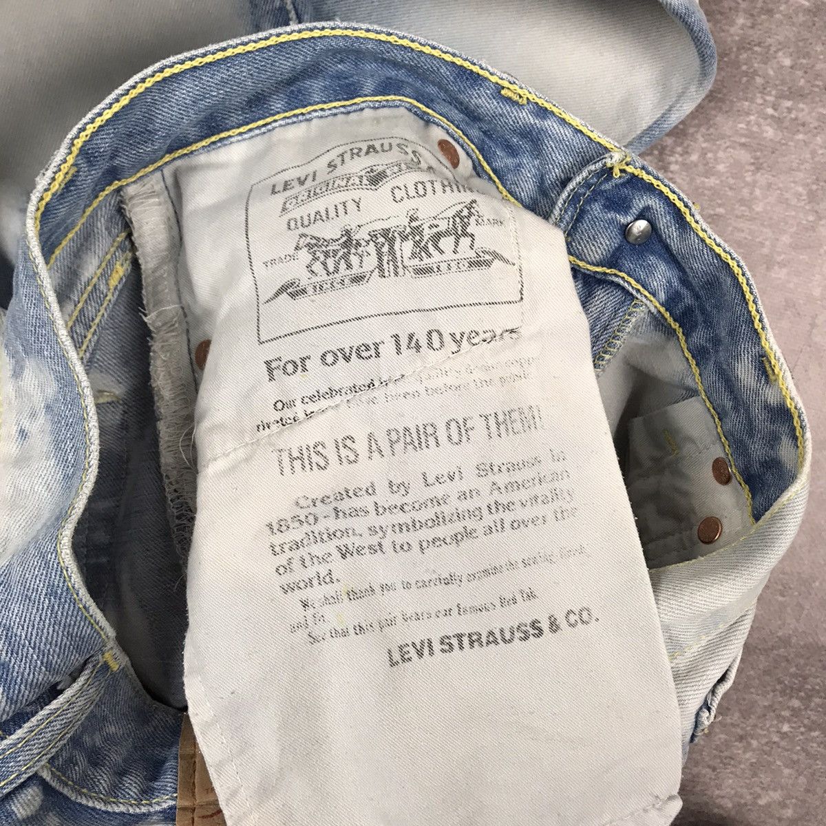 Levi's Vintage Levi’s 525 Made in Spain Jeans Size US 28 / EU 44 - 16 Thumbnail