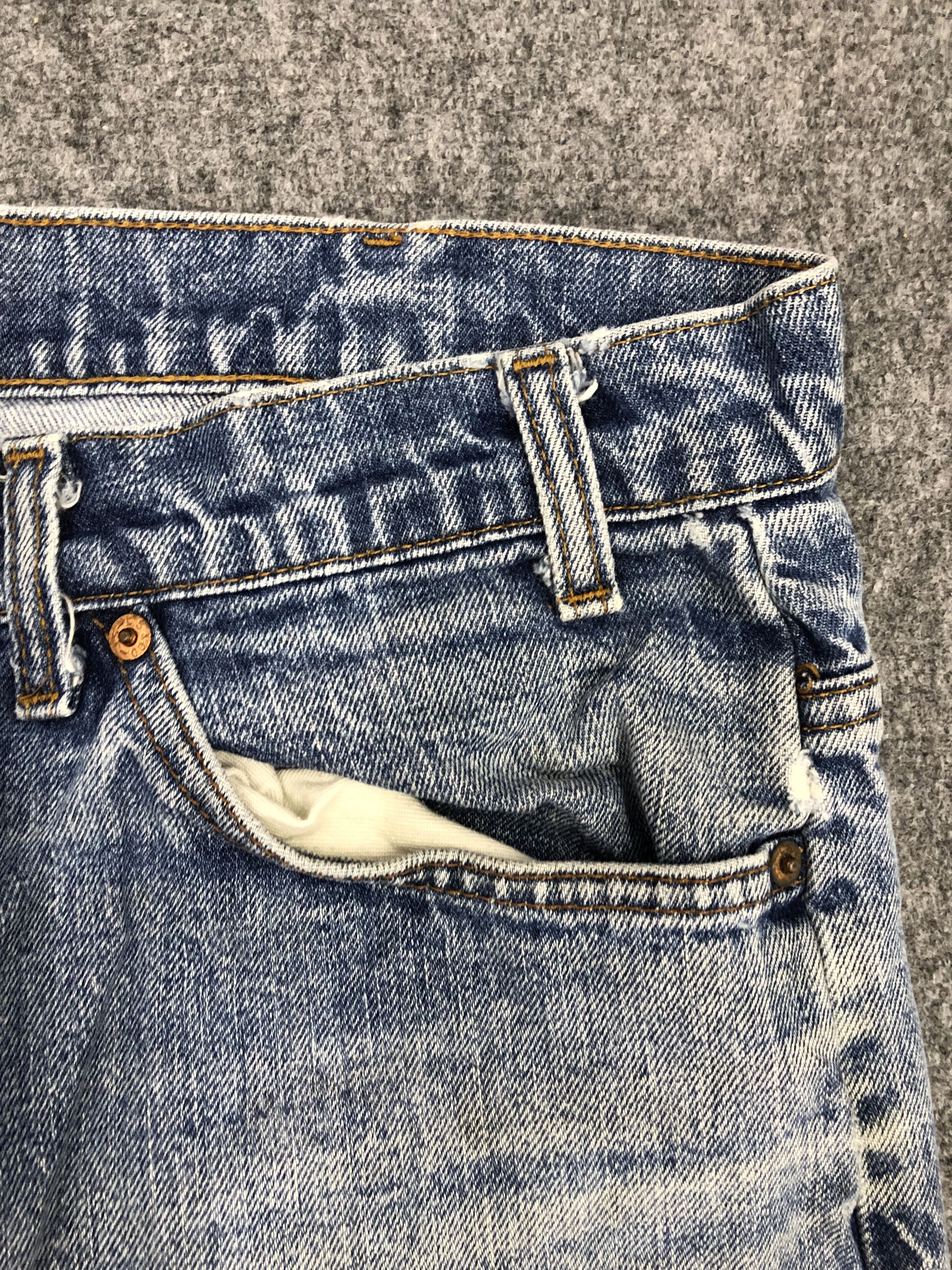 Levi's Vintage 90s Levis 505 Orange Tab Lightwash Jeans DP1146 Size US 37 - 5 Thumbnail
