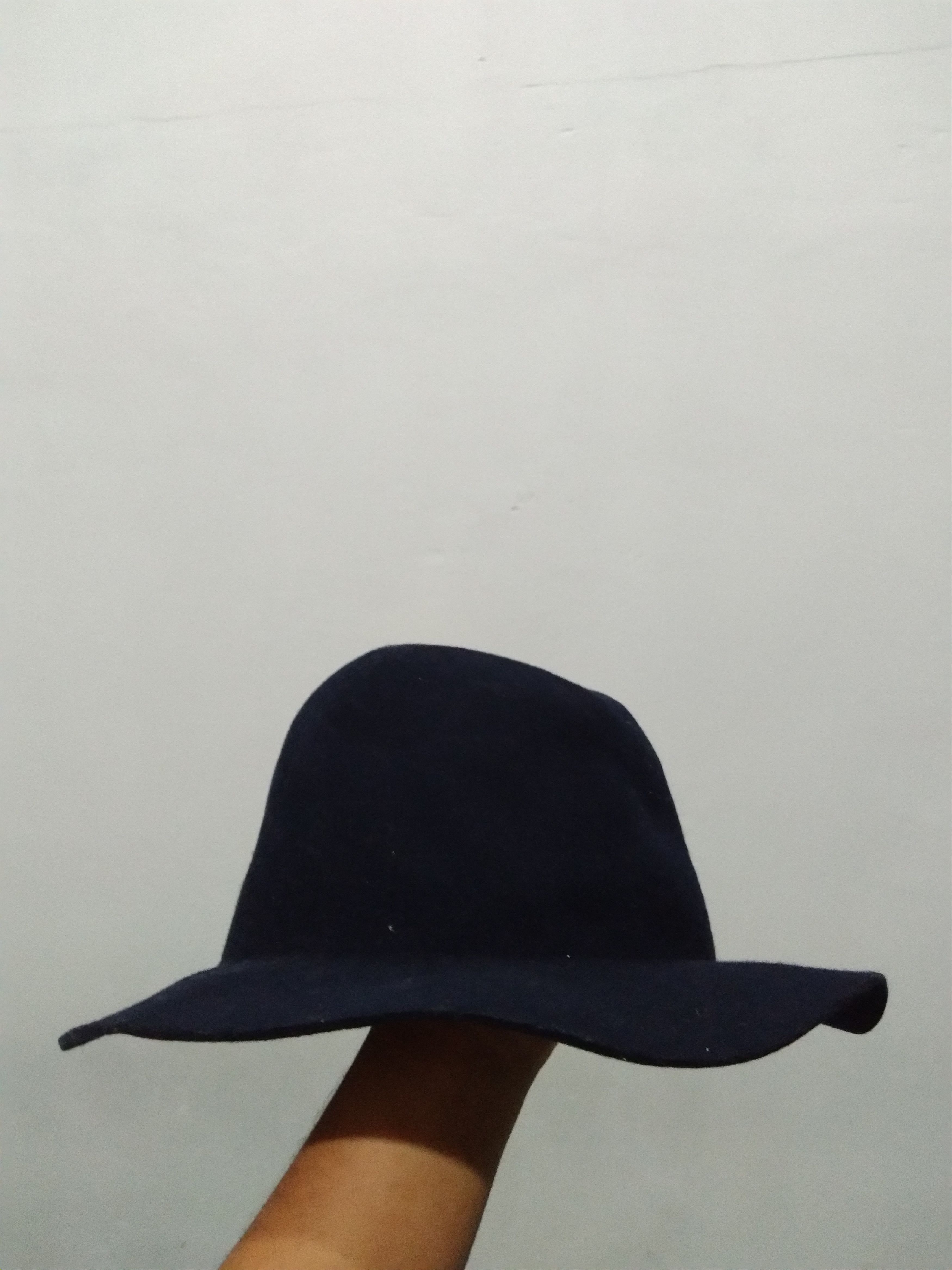 A.P.C. APC RUE MADAME PARIS MADE IN PORTUGAL WOOL HATS Size ONE SIZE - 4 Thumbnail