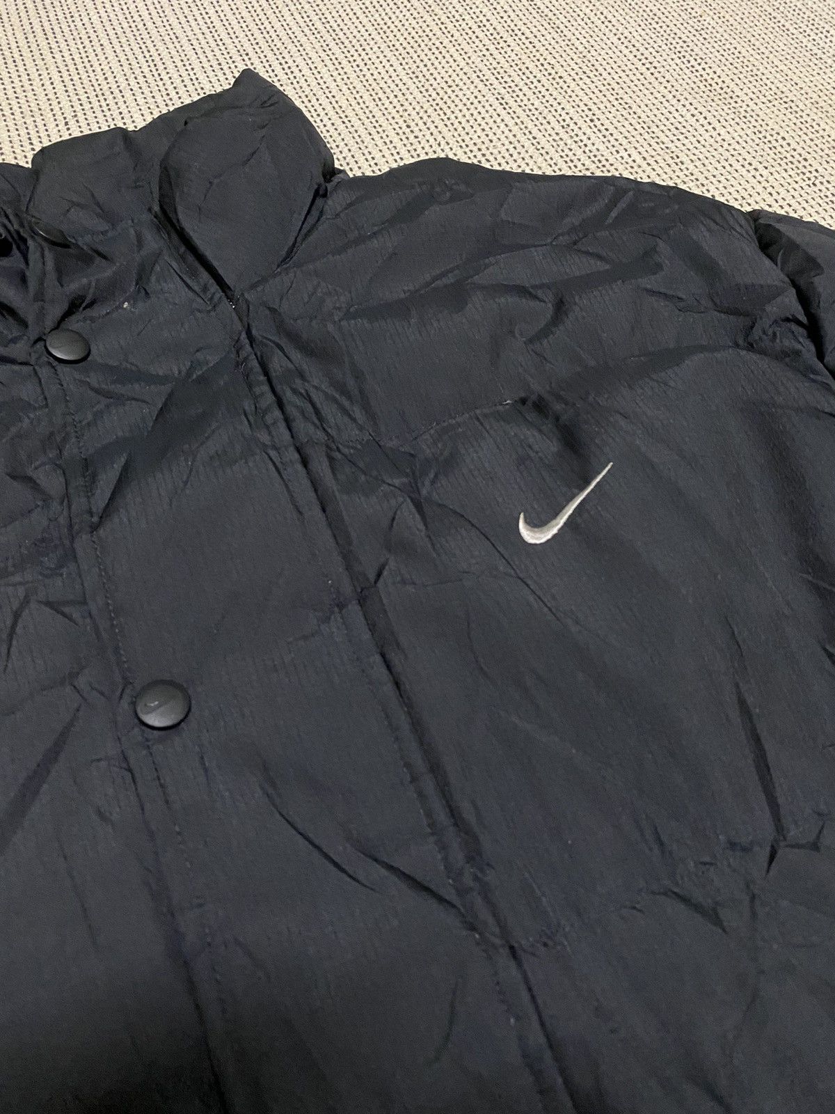 Nike × Vintage Vintage y2k Nike Long Puffer Jacket Vtg Size L Size US L / EU 52-54 / 3 - 2 Thumbnail