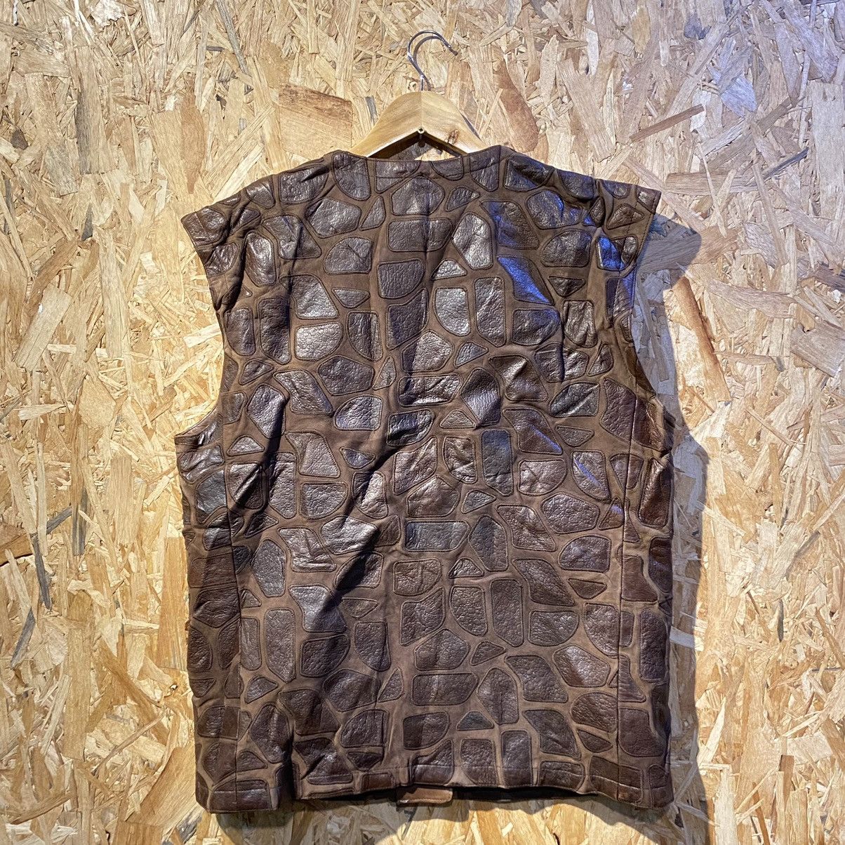 Leather × Valentino × Vintage VINTAGE VERY RARE‼️Valentino Boutique Leather Zipper Vests Size US L / EU 52-54 / 3 - 2 Thumbnail