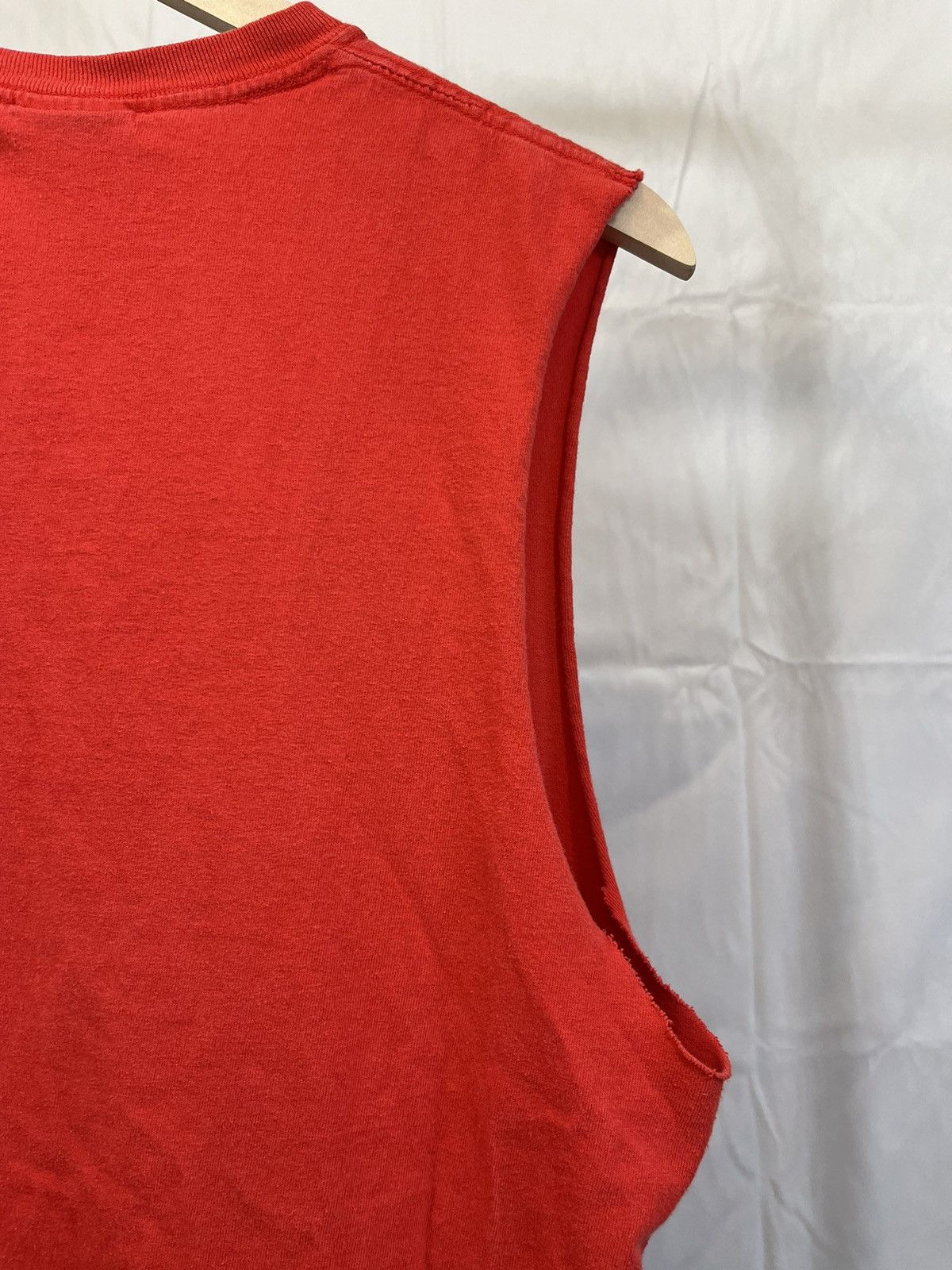 Vintage Distressed Braves Cutoff Faded Sleeveless Tee Size US M / EU 48-50 / 2 - 9 Thumbnail