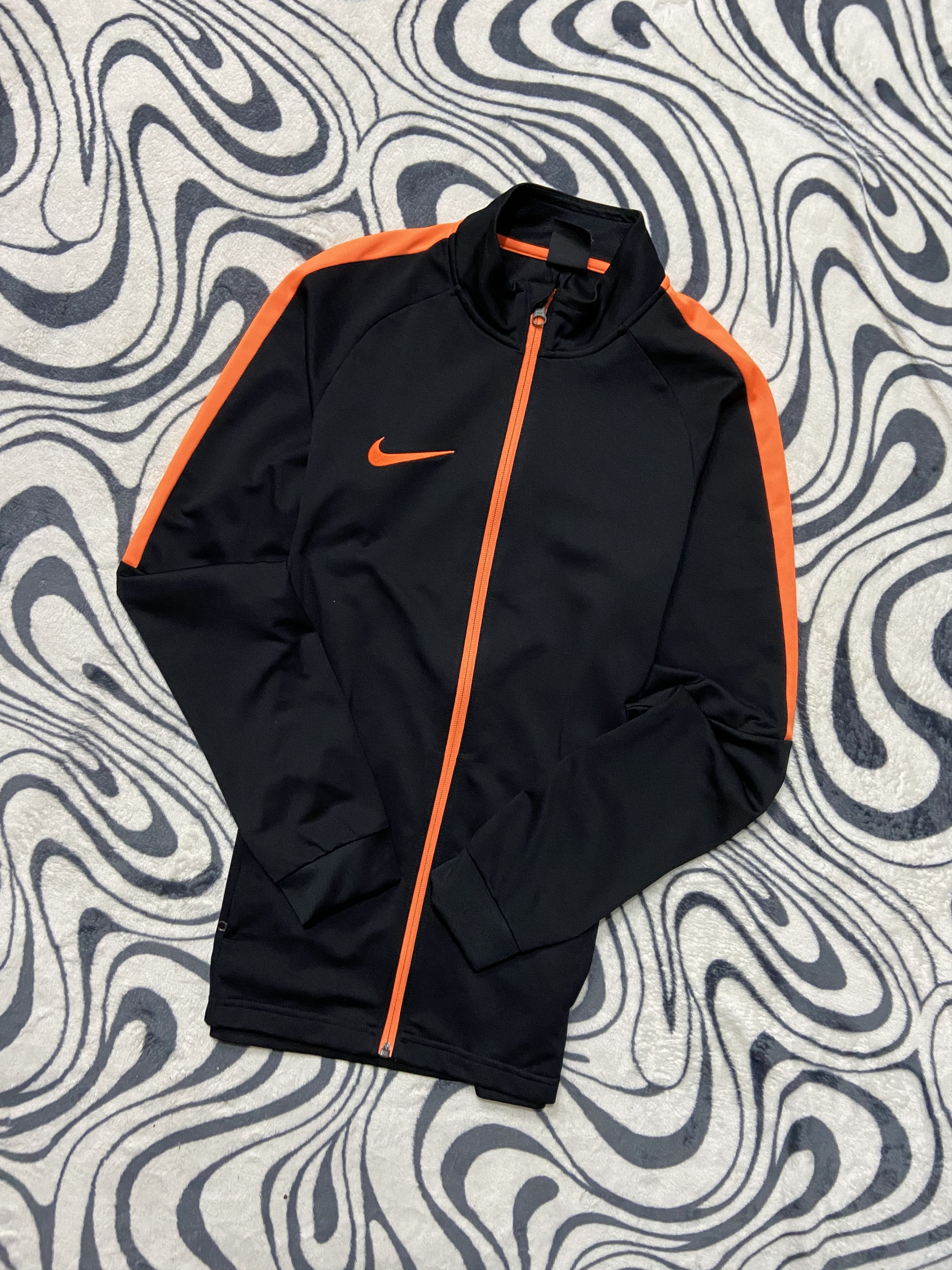 Nike Nike Dri Fit Mens Track Top Jacket Size US S / EU 44-46 / 1 - 1 Thumbnail
