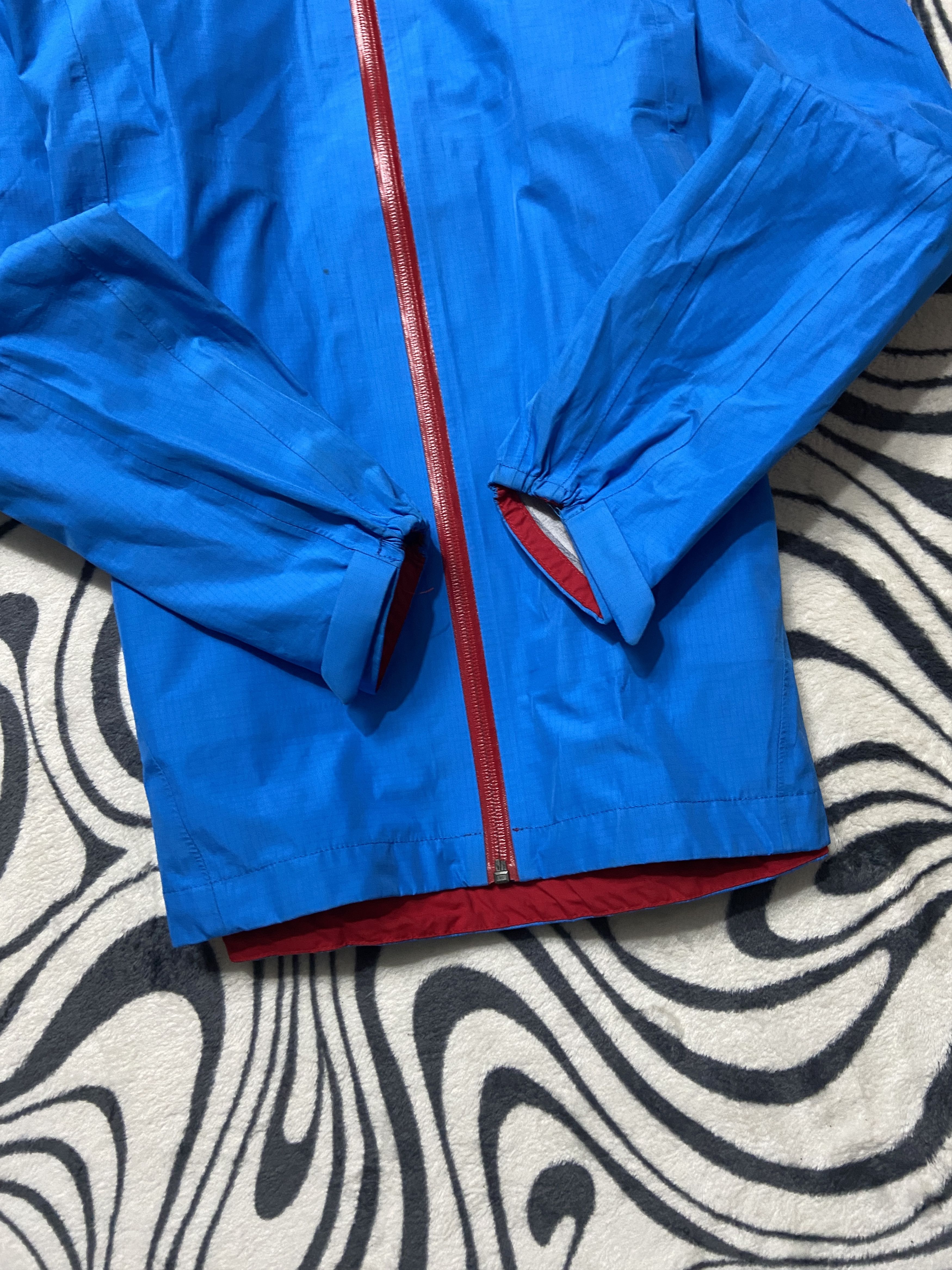 Berghaus Berghaus Gore Tex Outdoor Jacket Y2K Size US L / EU 52-54 / 3 - 3 Thumbnail