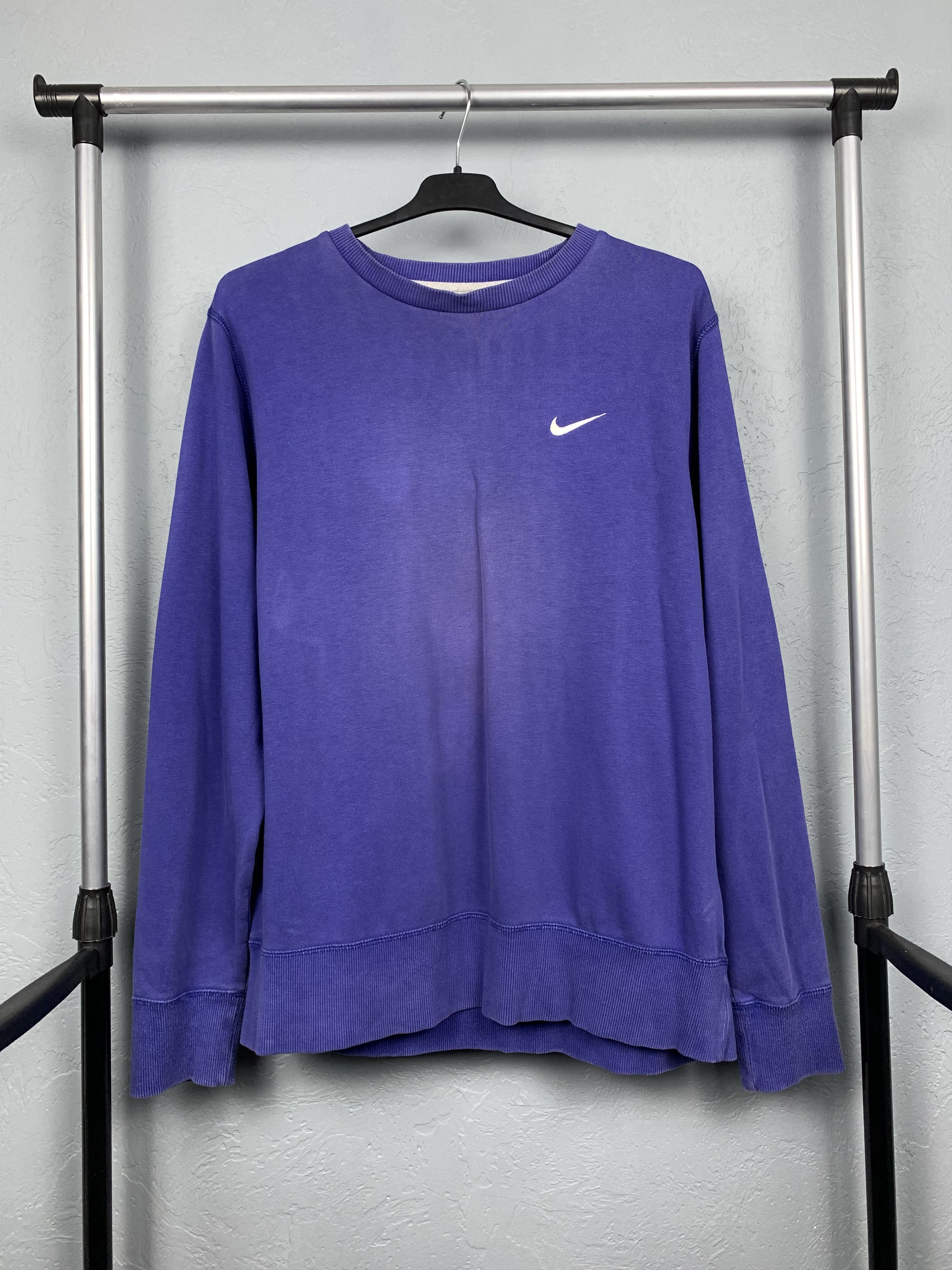 Nike Nike Vintage Sun Faded Mens Sweatshirt Distressed Size US XL / EU 56 / 4 - 1 Thumbnail