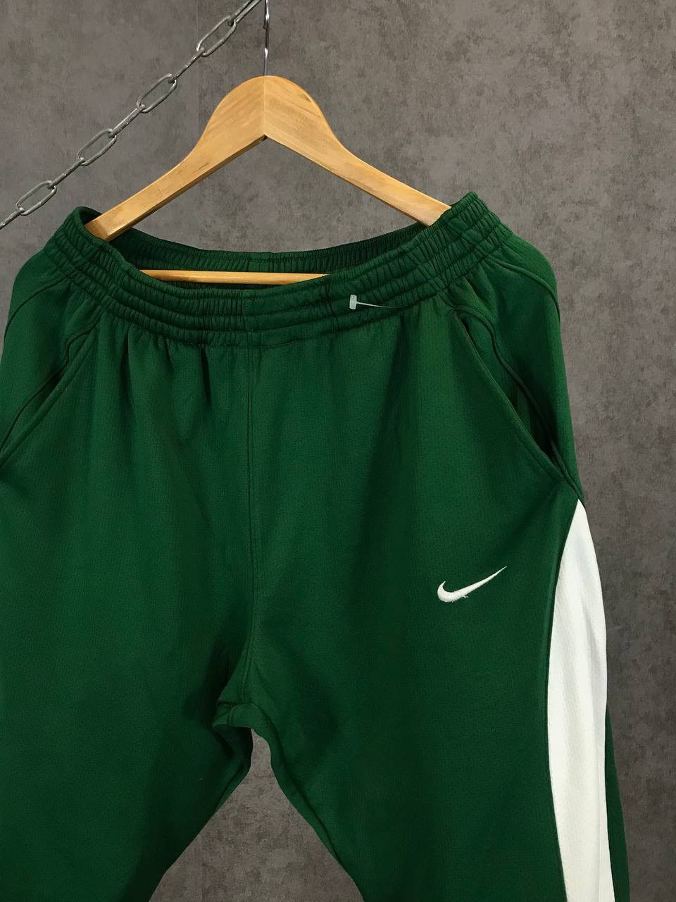Nike × Vintage Nike swoosh streetwear vintage Y2K sweatpants Size US 34 / EU 50 - 2 Thumbnail