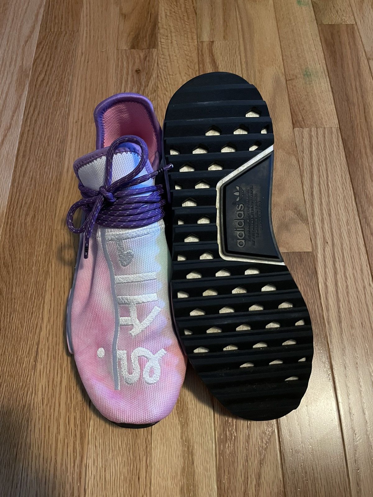 Adidas × Pharrell Pharrell NMD Pink Glow Size US 10.5 / EU 43-44 - 4 Thumbnail