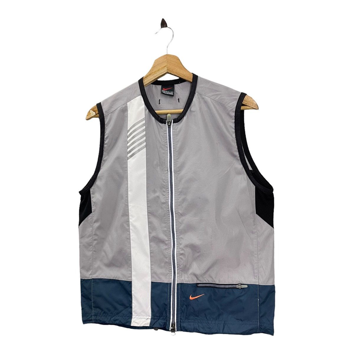 Nike 90's Vintage Nike Vest Zip-up Warm Women Size M Size M / US 6-8 / IT 42-44 - 3 Thumbnail