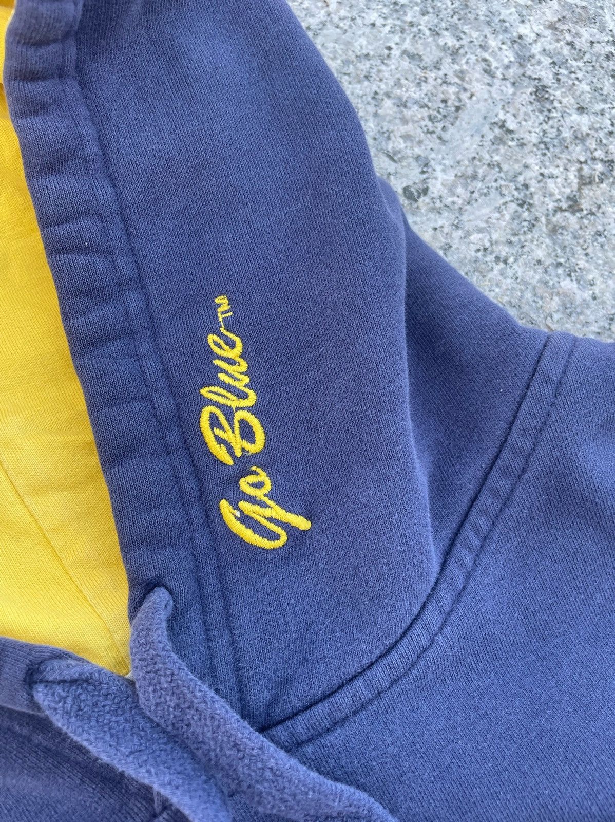 Other Vintage USA Michigan University Hoodie Size US M / EU 48-50 / 2 - 4 Thumbnail