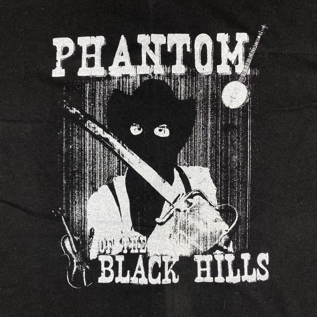 Band Tees Vintage Phantom Of The Black Hills T Shirt Rock Band Tee Size US XL / EU 56 / 4 - 2 Thumbnail