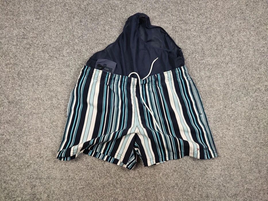 Tommy Hilfiger Vintage Tommy Hilfiger Striped Shorts Casual Streetwear Size US 36 / EU 52 - 5 Thumbnail
