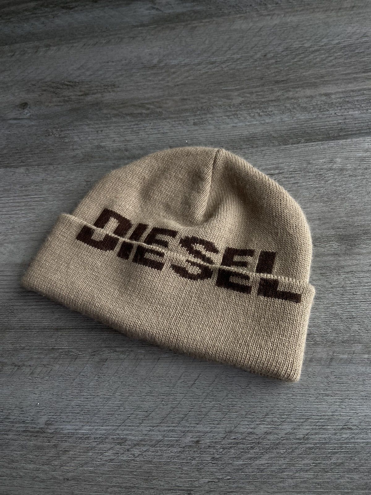 Diesel bobble hat clearance