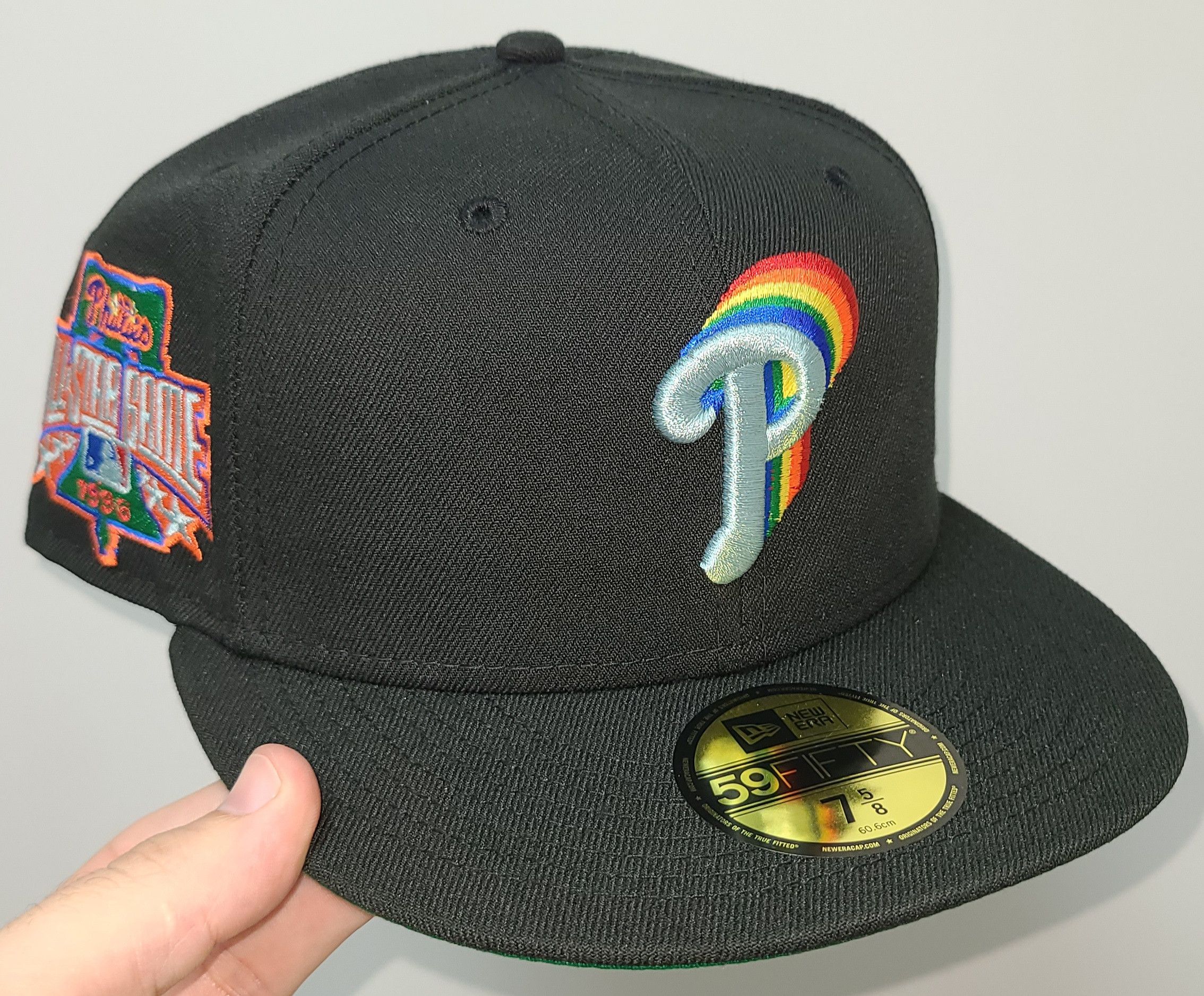 MyFitteds Pink Floyd Phillies v. 2. Unreal hat. : r/neweracaps