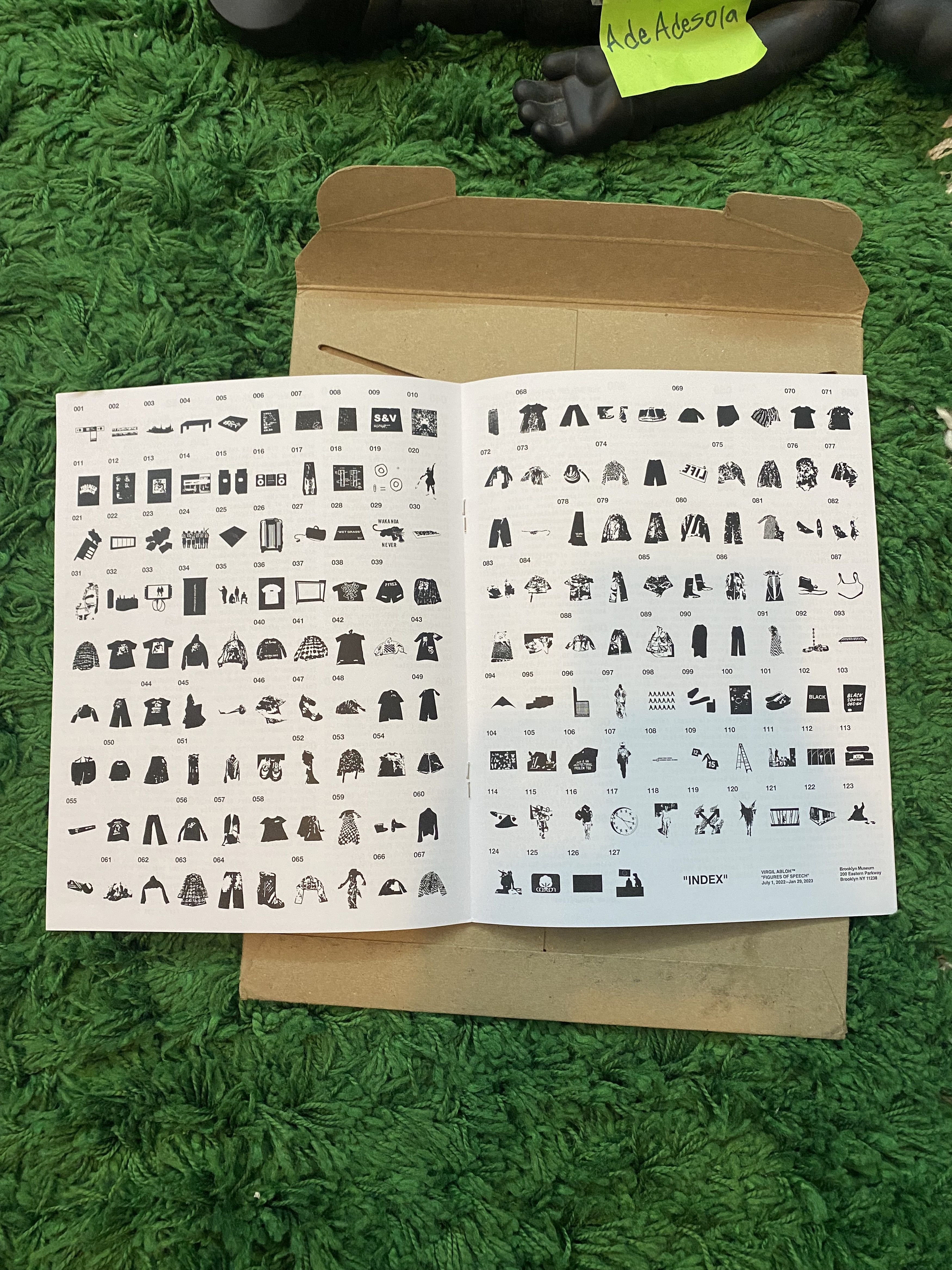 Virgil Abloh Brooklyn Museum - FIGURES OF SPEECH Exhibition Catalog Size ONE SIZE - 2 Thumbnail
