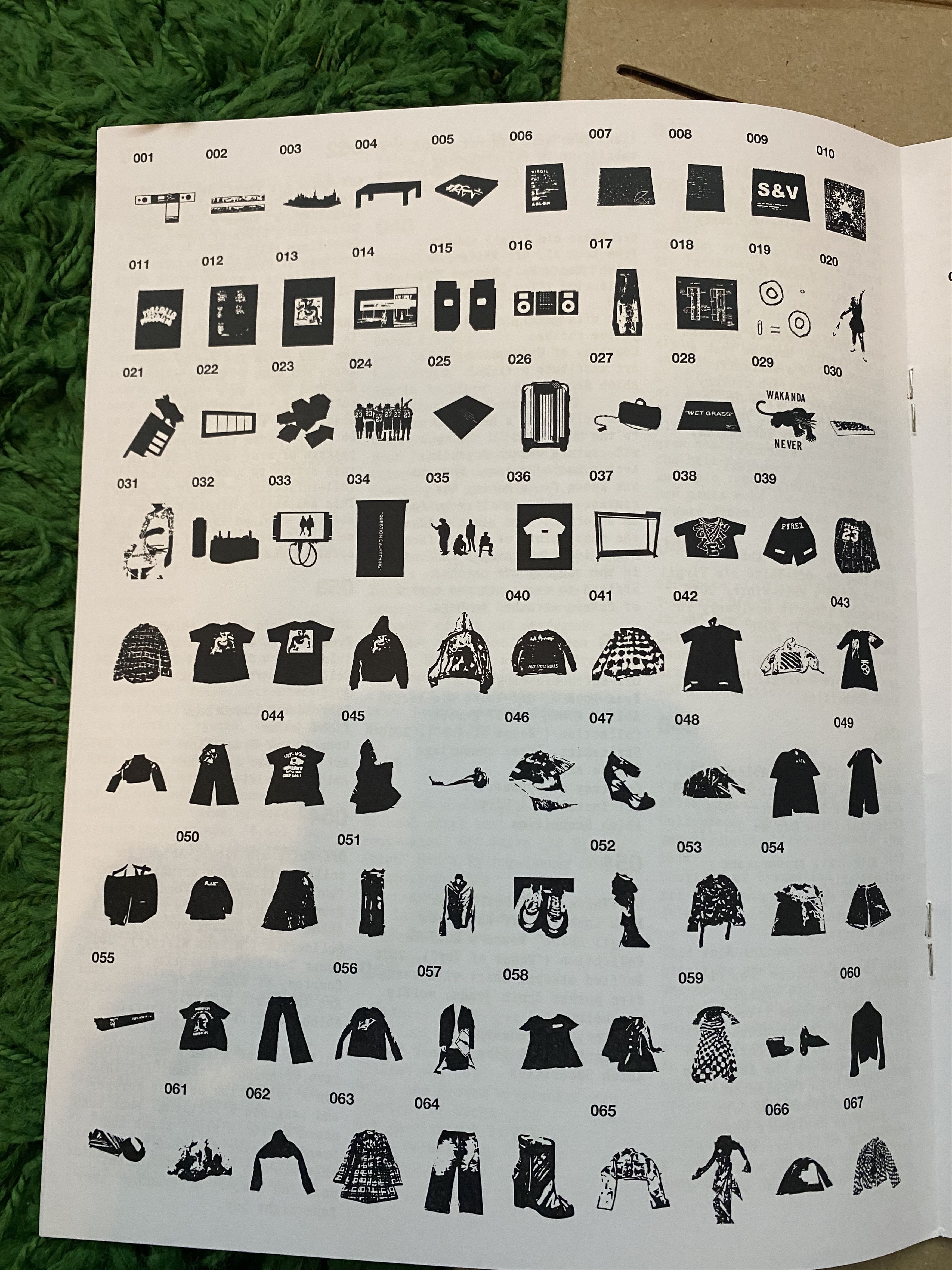 Virgil Abloh Brooklyn Museum - FIGURES OF SPEECH Exhibition Catalog Size ONE SIZE - 3 Thumbnail