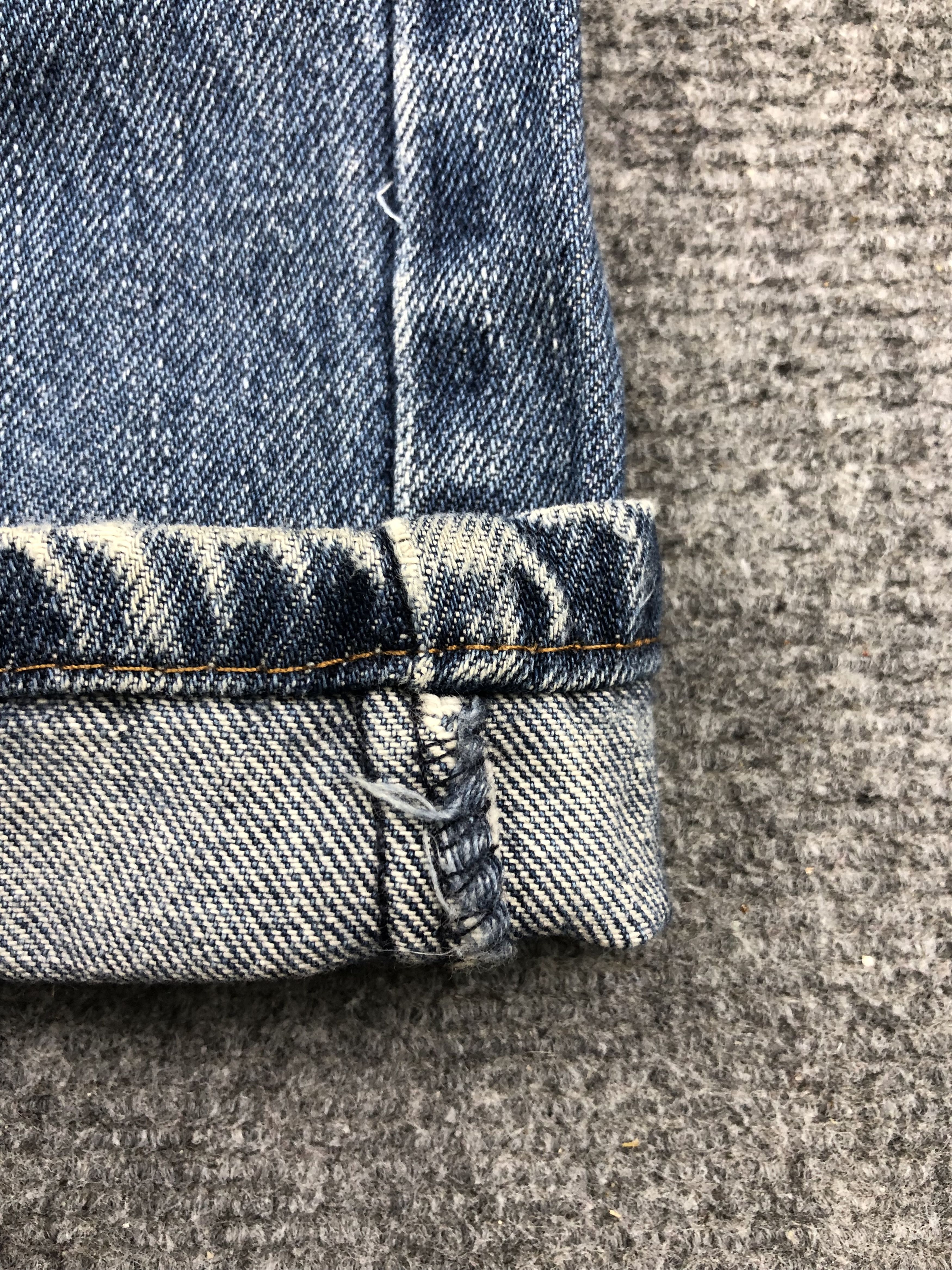 Levi's Vintage Levis 505 Blue Faded Jeans DP1458 Size US 37 - 11 Thumbnail
