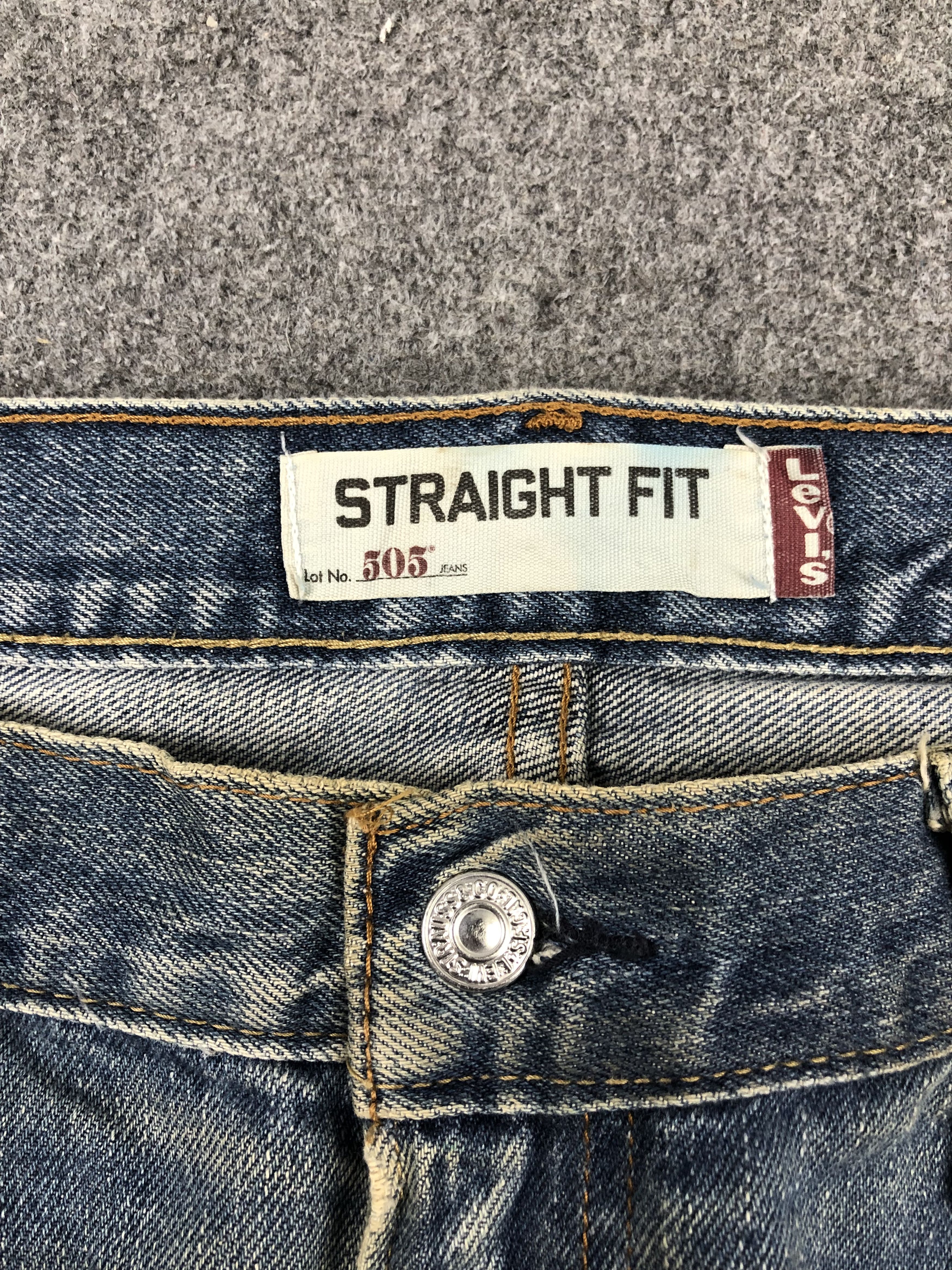 Levi's Vintage Levis 505 Blue Faded Jeans DP1458 Size US 37 - 7 Thumbnail