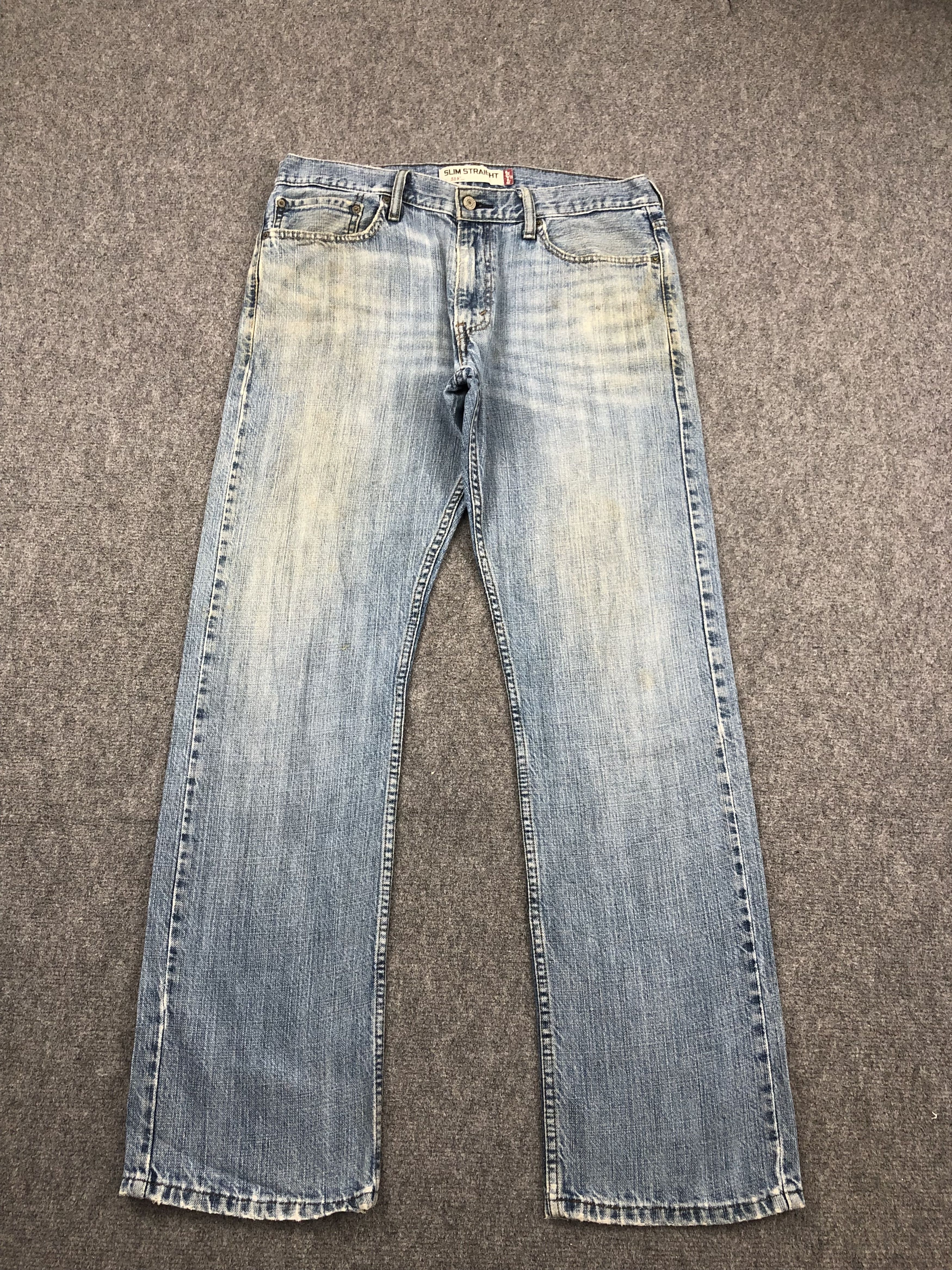 Levi's Blue Faded Vintage Levis 514 Jeans DP1456 Size US 35 - 1 Thumbnail