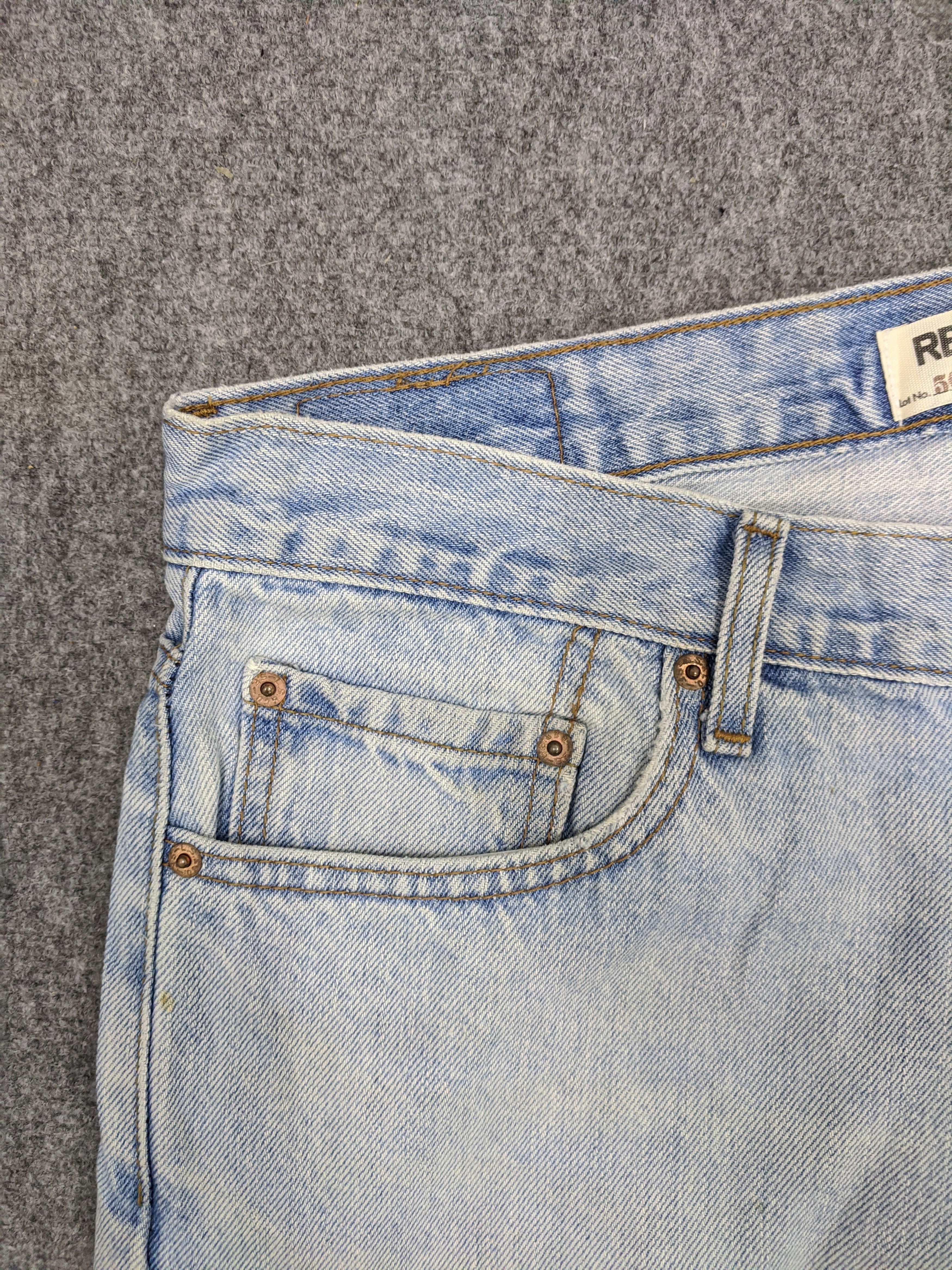 Levi's Vintage Levis 505 Light Wash Jeans DP0681 Size US 37 - 10 Thumbnail