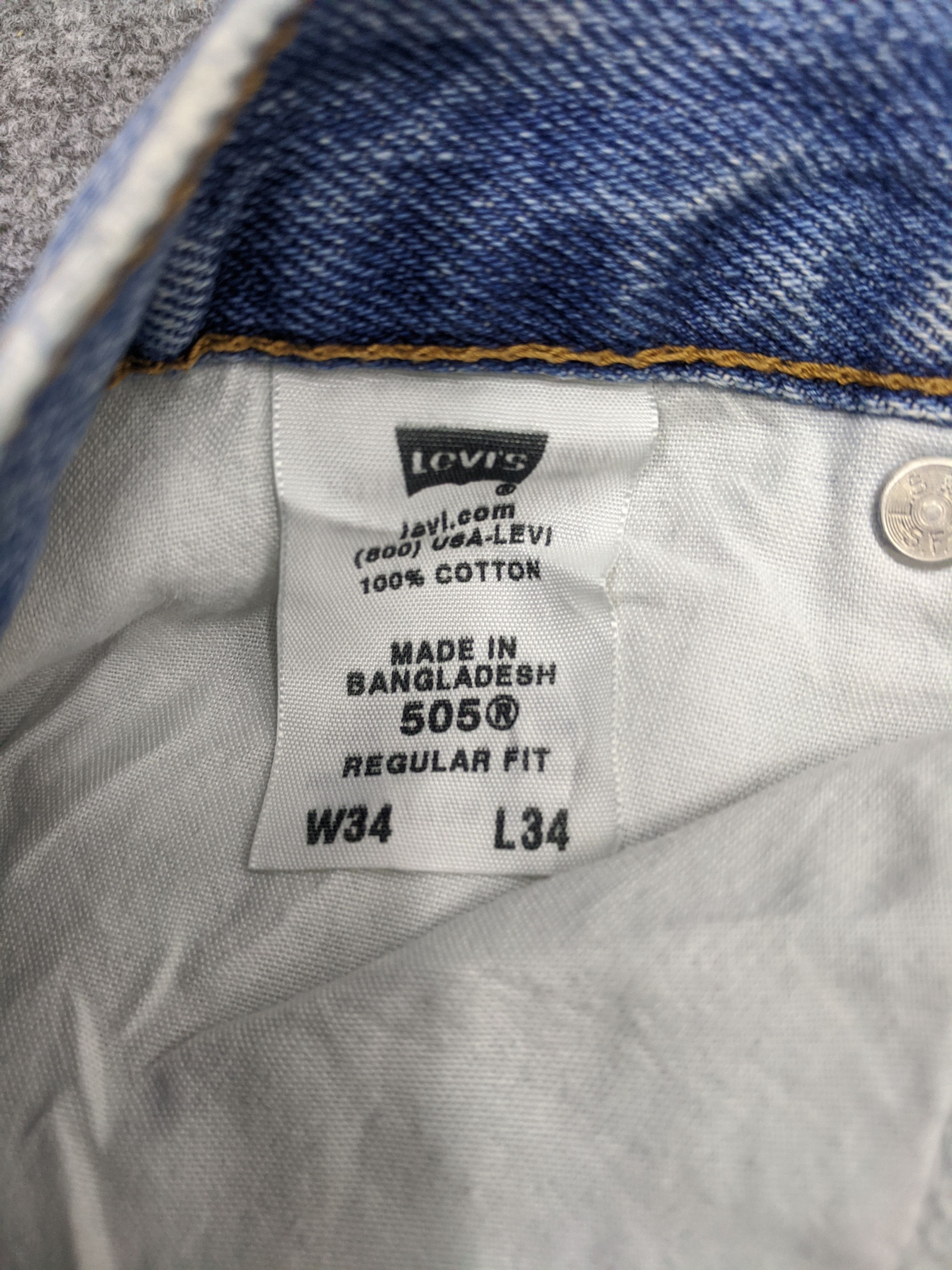 Levi's Vintage Levis 505 Light Wash Jeans DP0684 Size US 35 - 6 Thumbnail